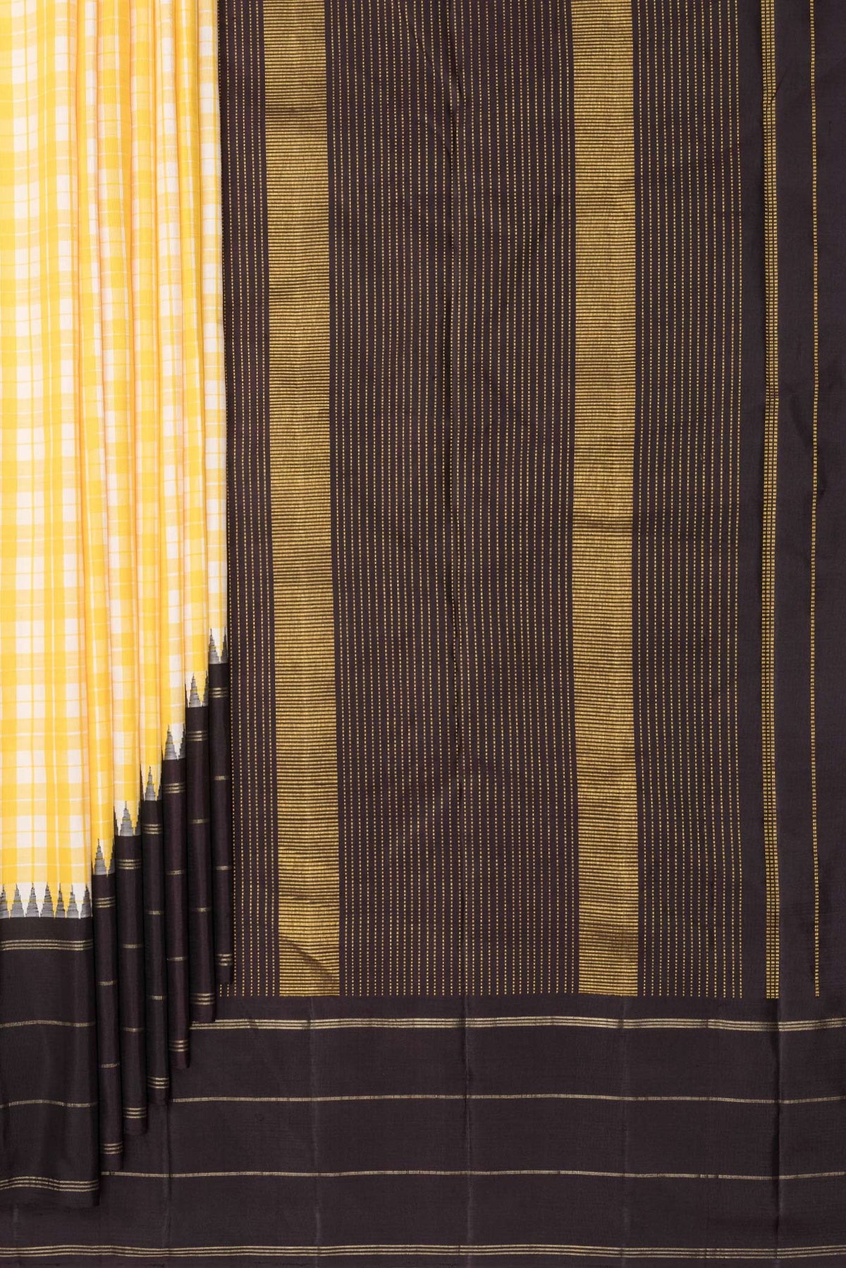 Pleats and pallu of Pure Silk Yellow Dual Tone Kanjivaram Saree with Checked design on the body and Zari Border. 