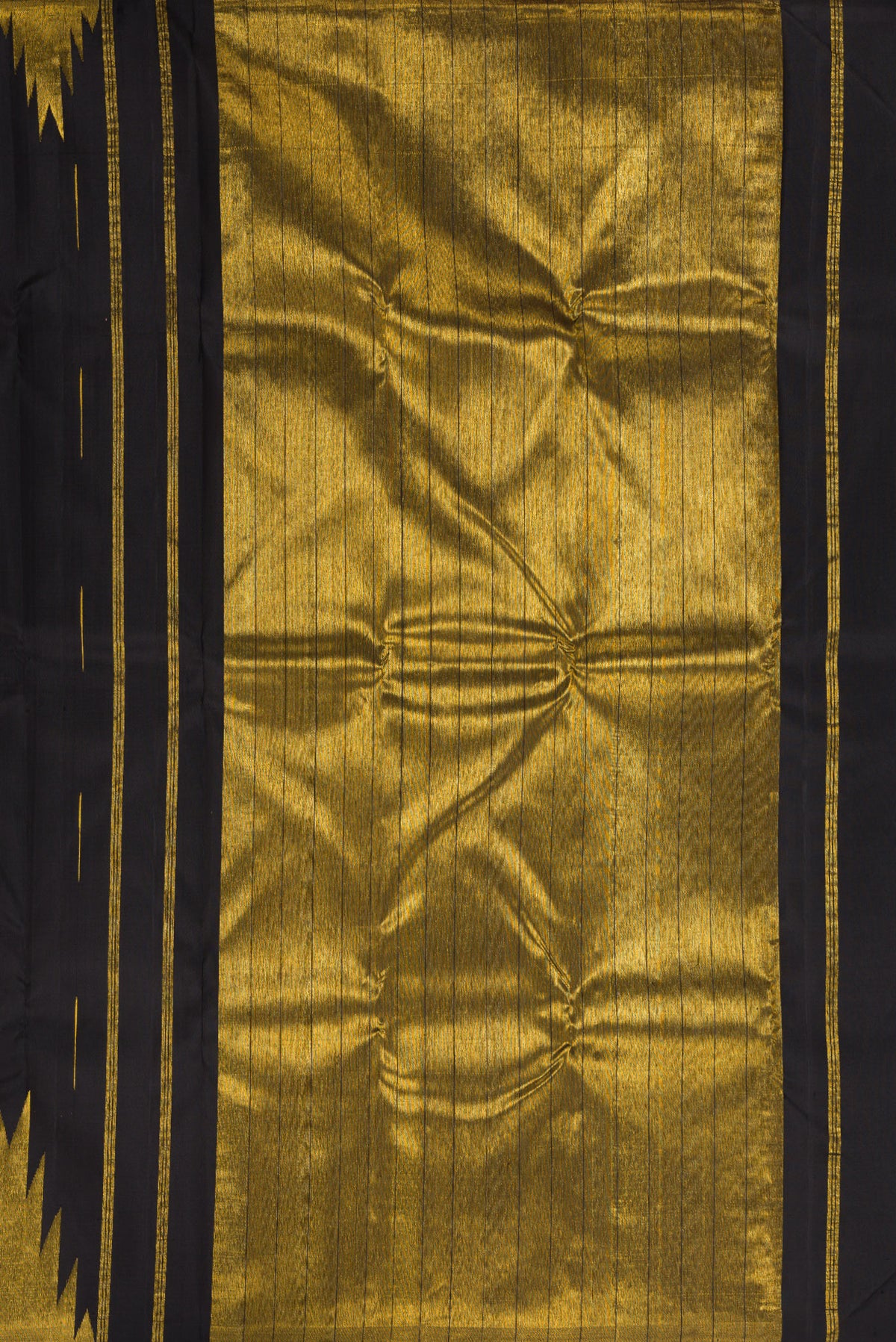 Close up image of the pallu of Pure Silk Black Kanjivaram Saree with Zari Butta on the body and Temple Border. 