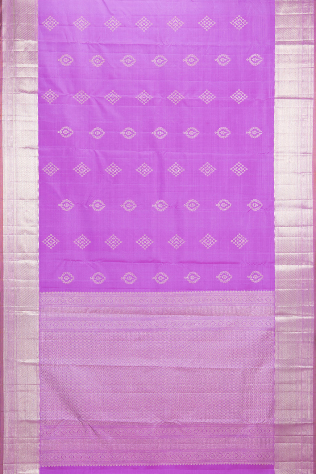 Flat view of Pure Silk Pink Dual Tone Kanjivaram Saree with Zari Butta on the body and Zari Border. 