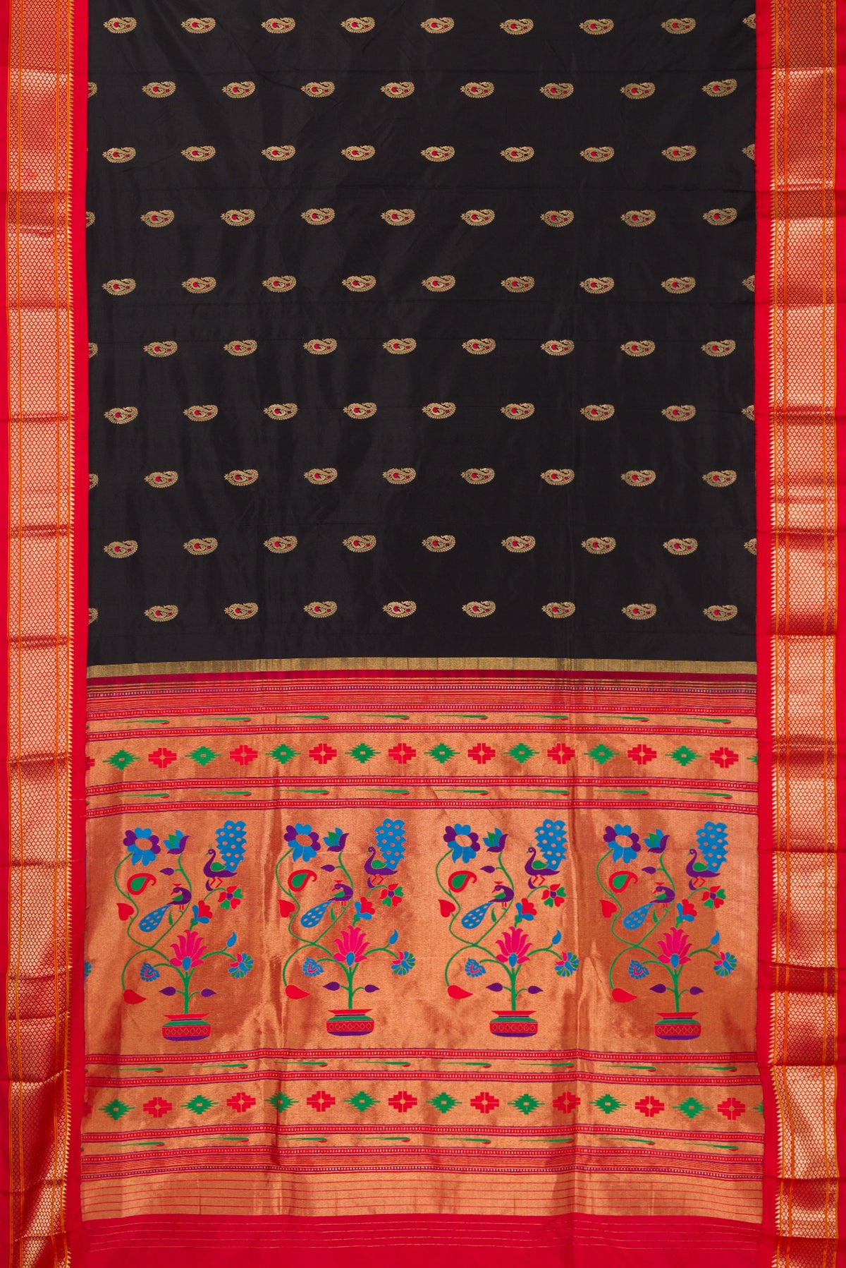 Flat view of Pure Silk Black Dual Tone Paithani Saree with Zari And Thread Butta on the body and Zari Border. 
