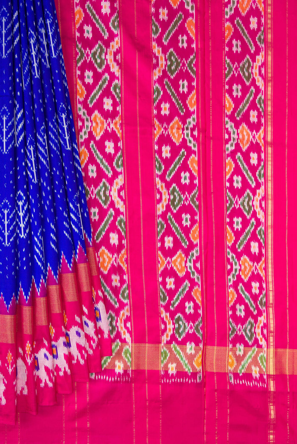 Pleats and pallu of Pure Silk Royal Blue Pochampally Saree with Pure Ikat on the body and Ikat Border. 
