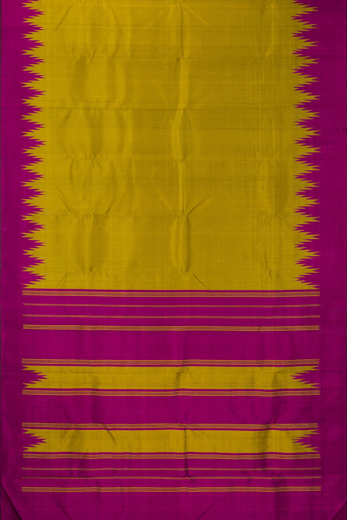 Flat view of Pure Silk Mehandi Green Dual Tone Kanjivaram Saree with Plain Body and Temple Border. 