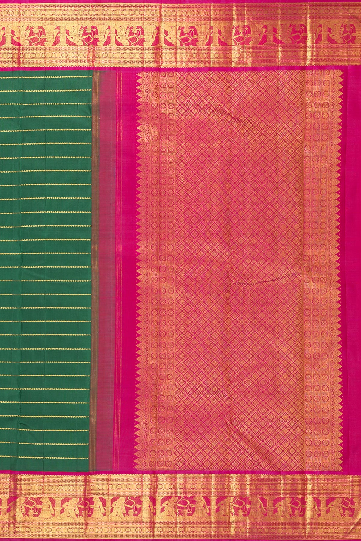 Close up image of the pallu of Pure Silk Bottle Green Kanchipuram Saree with Veldhari on the body and Zari Border. 