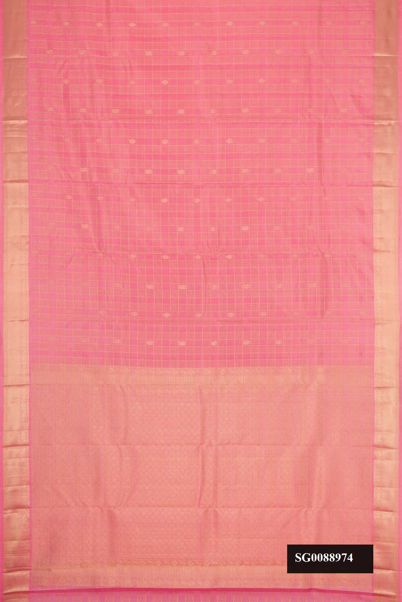 Pink Dual Tone Kanchipuram Silk Saree with Zari Butta on the body and Zari Border.  displayed on a mannequin