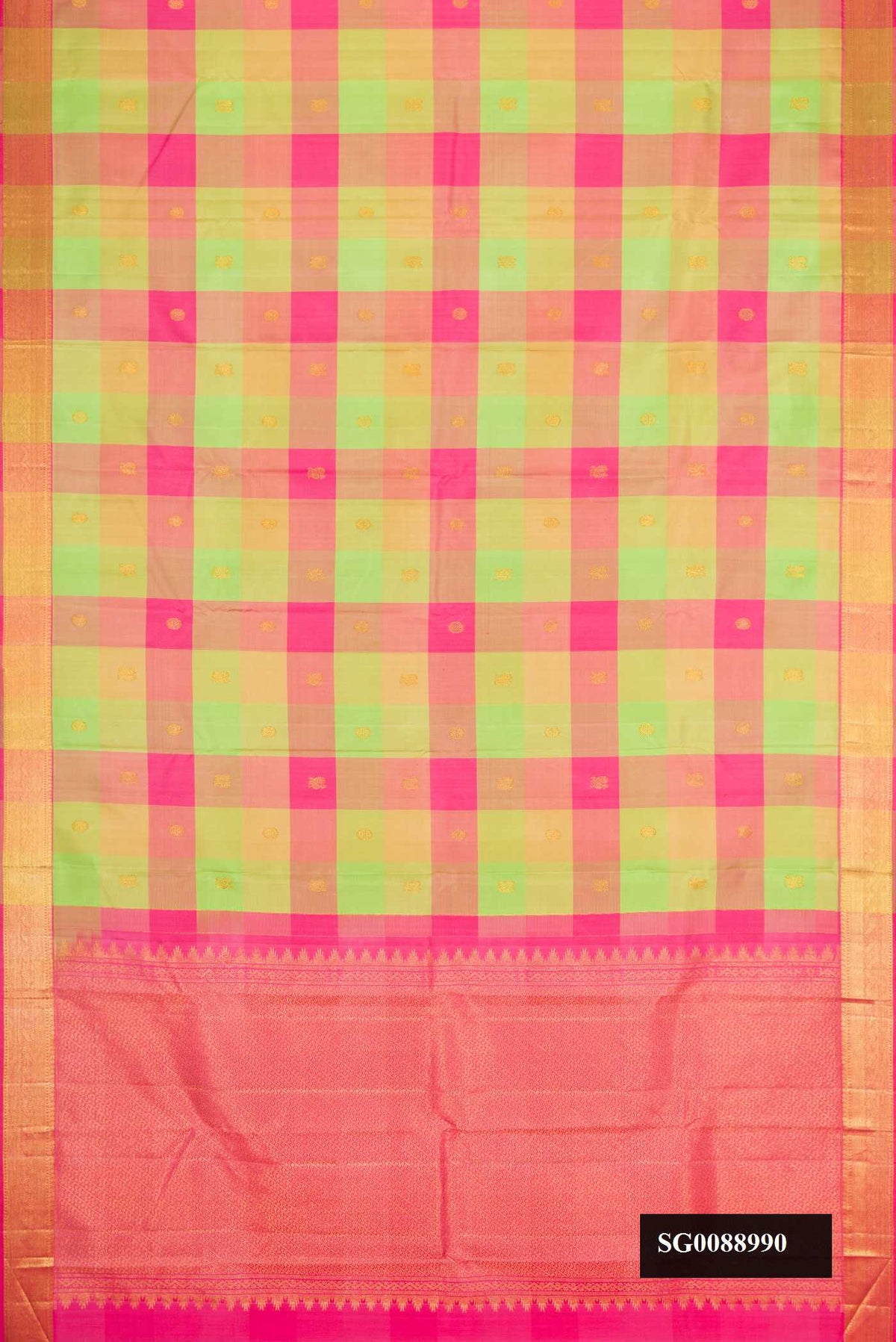 Green Dual Tone Kanchipuram Silk Saree with Checked design on the body and Zari Border.  displayed on a mannequin