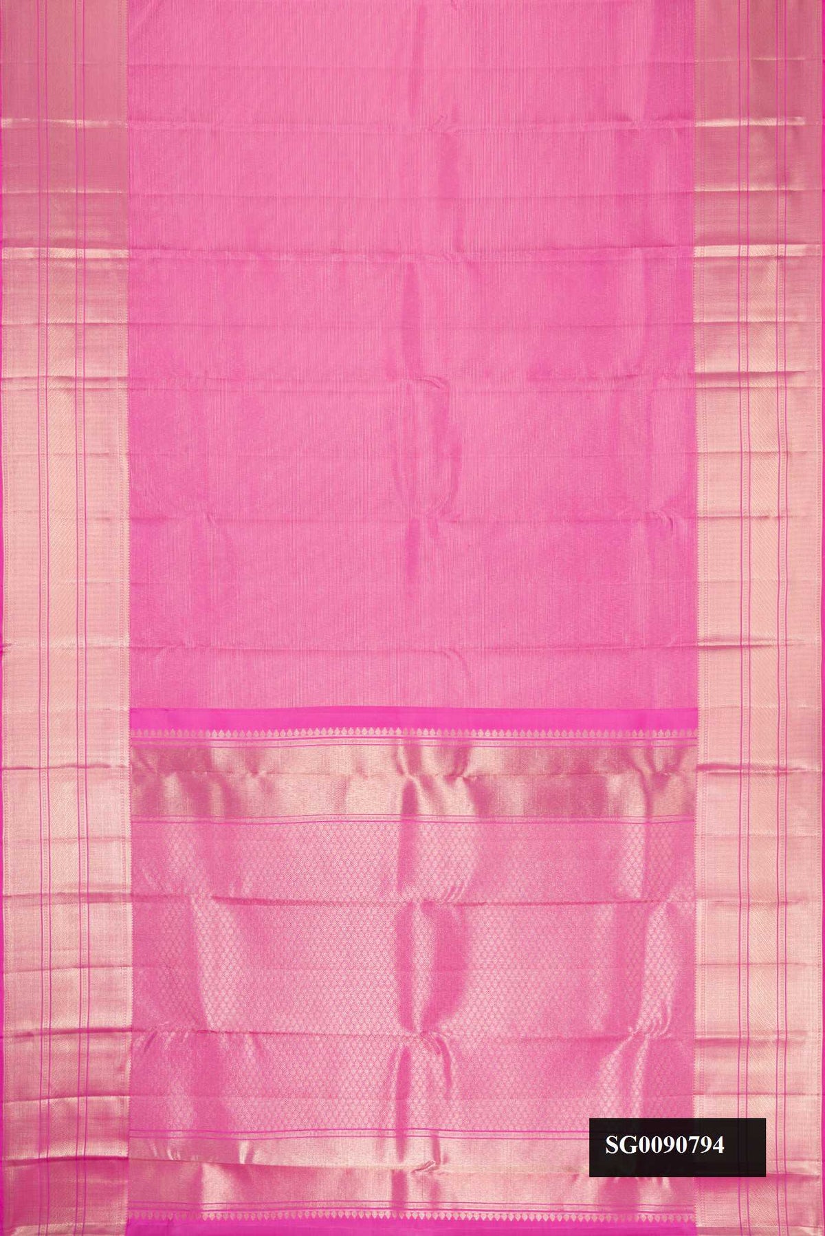 Pink Dual Tone Kanchipuram Silk Saree with Zari Brocade on the body and Zari Border.  displayed on a mannequin