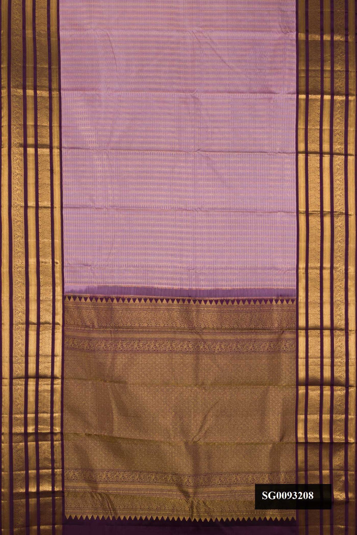 Lavender Dual Tone Kanchipuram Silk Saree with Checked design on the body and Fancy Border.  displayed on a mannequin