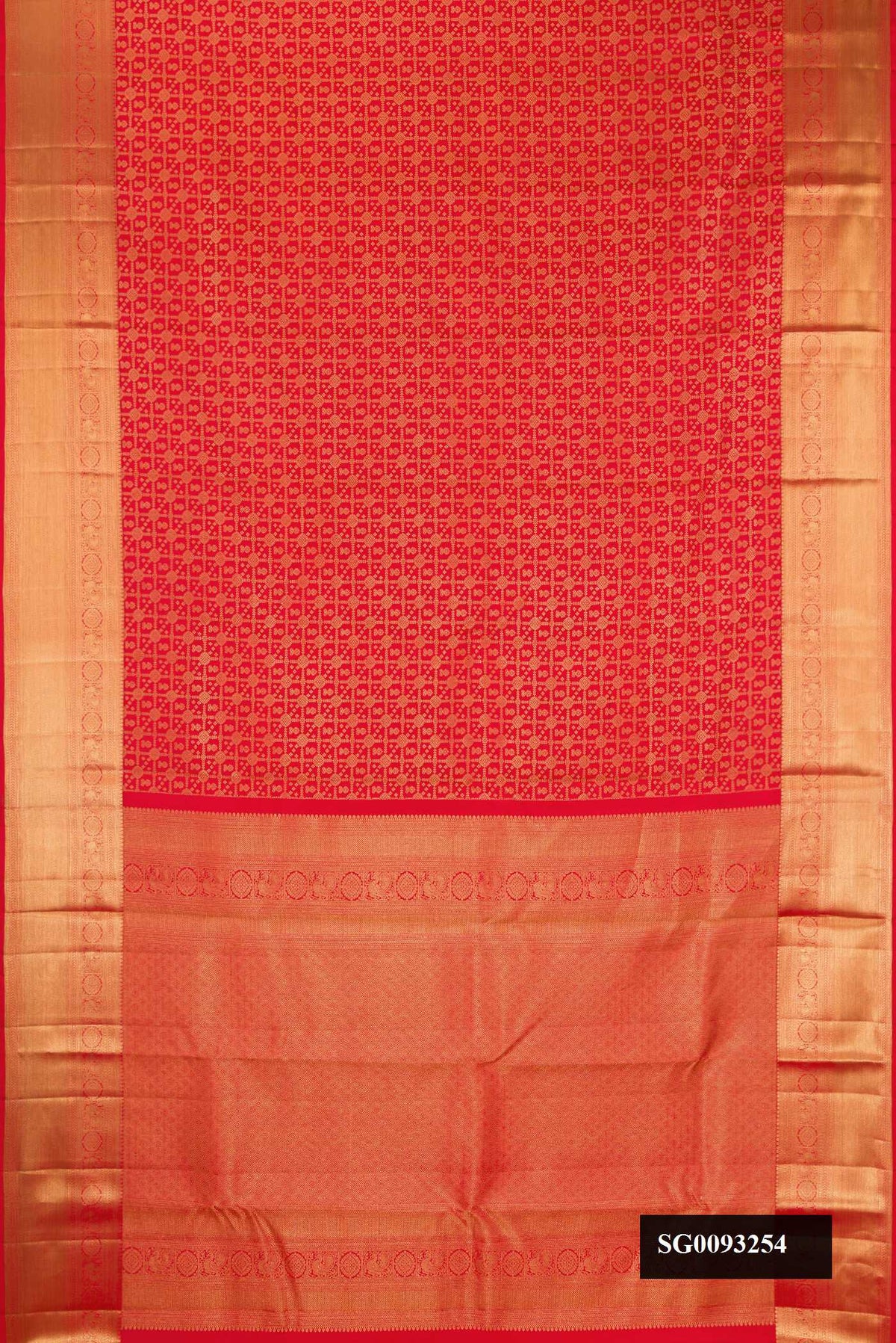 Red Dual Tone Kanchipuram Silk Saree with Zari Brocade on the body and Zari Border.  displayed on a mannequin