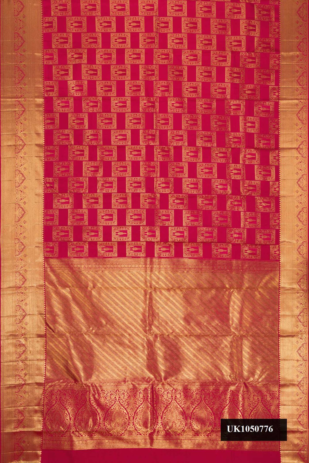 Dark Pink Dual Tone Kanchipuram Silk Saree with Zari Brocade on the body and Zari Border.  displayed on a mannequin