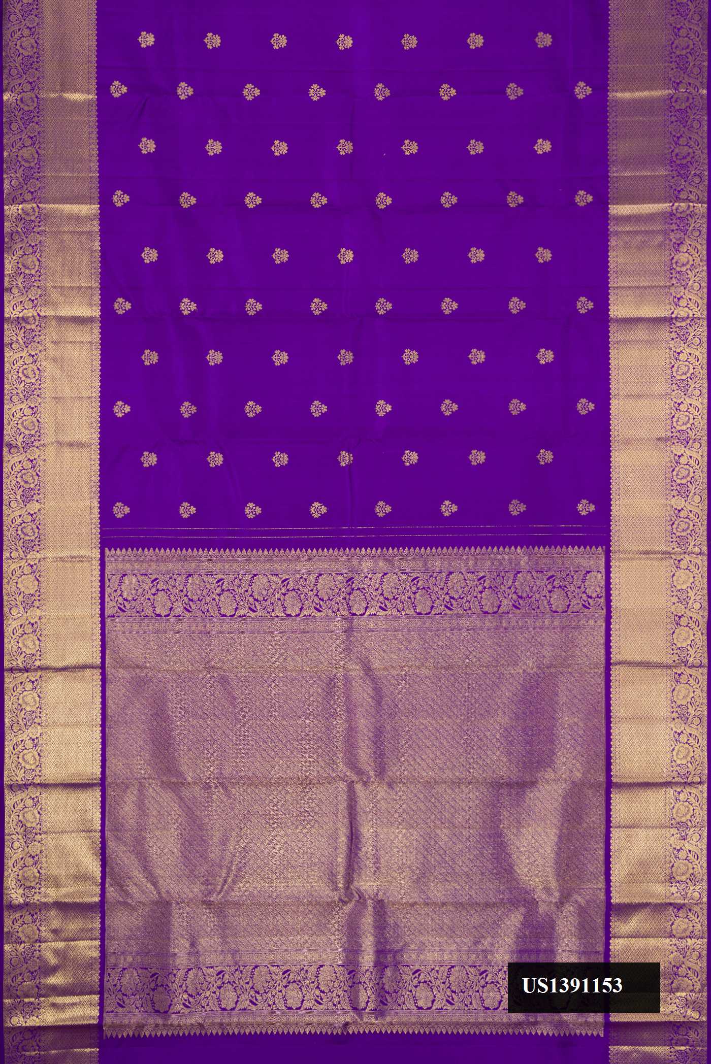 Royal Blue Dual Tone Kanchipuram Silk Saree with Zari Butta on the body and Zari Border.  displayed on a mannequin