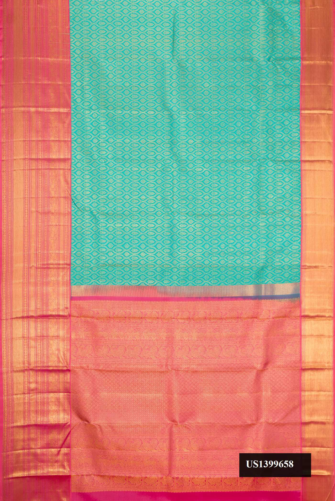 Sky Blue Dual Tone Kanchipuram Silk Saree with Zari Brocade on the body and Zari Border.  displayed on a mannequin