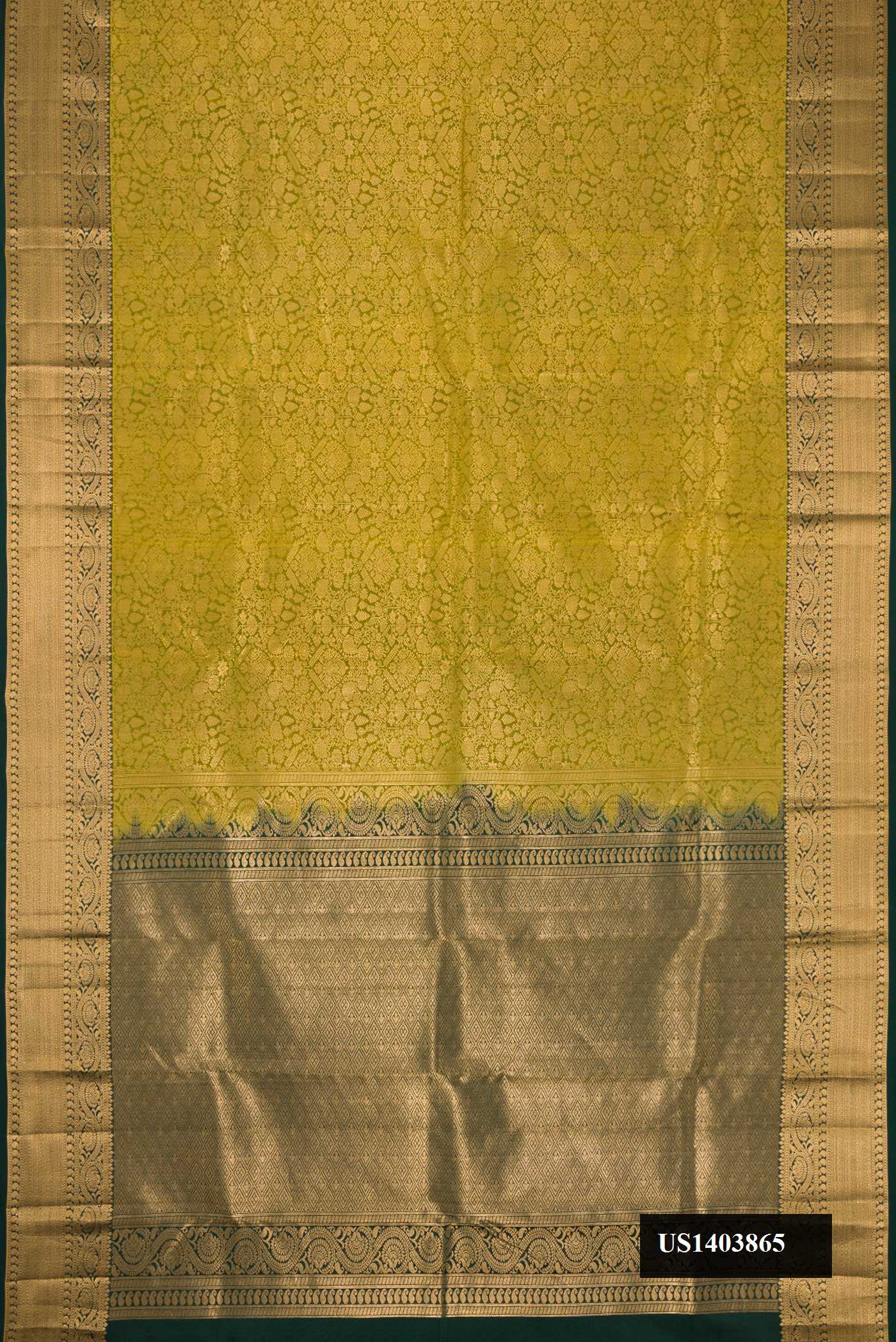 Mehandi Green Dual Tone Kanchipuram Silk Saree with Zari Brocade on the body and Zari Border.  displayed on a mannequin