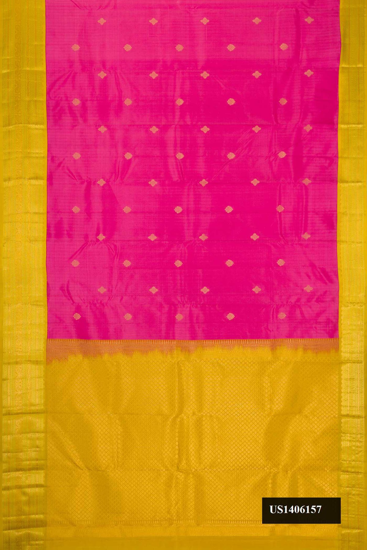 Pink Dual Tone Kanchipuram Silk Saree with Zari Butta on the body and Zari Border.  displayed on a mannequin