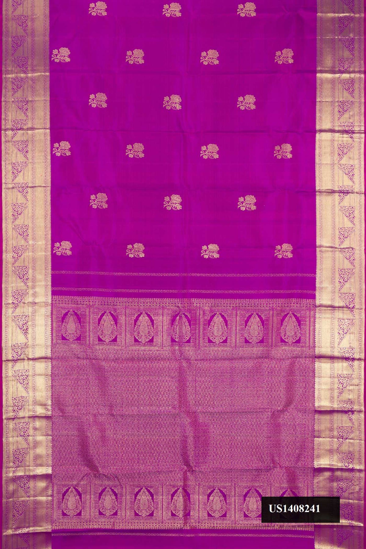 Purple Dual Tone Kanchipuram Silk Saree with Zari Butta on the body and Zari Border.  displayed on a mannequin