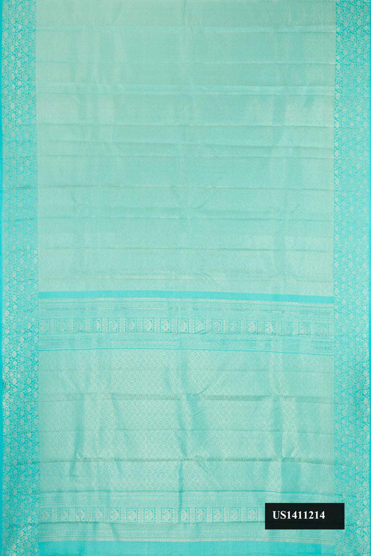 Sky Blue Dual Tone Kanchipuram Silk Saree with Zari Brocade on the body and Fancy Border.  displayed on a mannequin