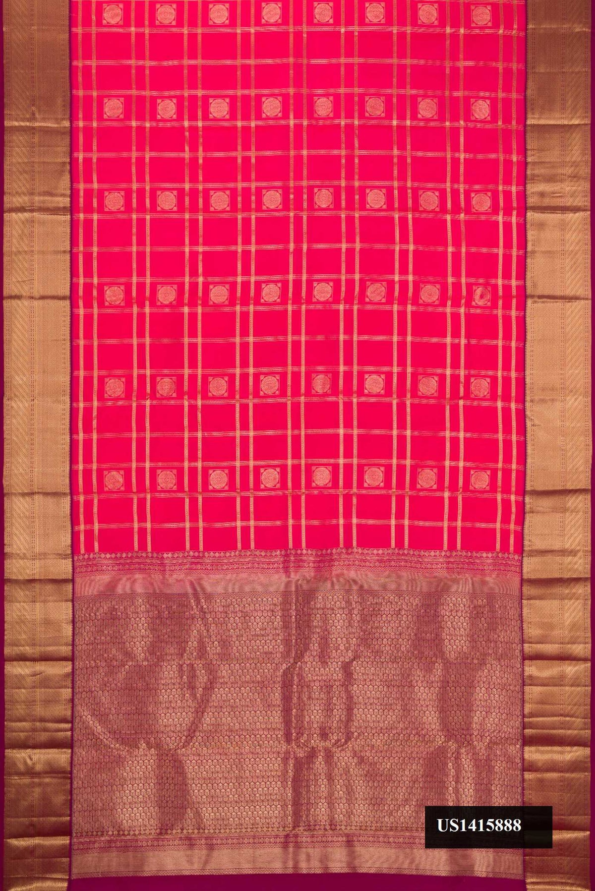 Dark Pink Dual Tone Kanchipuram Silk Saree with Checked design on the body and Zari Border.  displayed on a mannequin