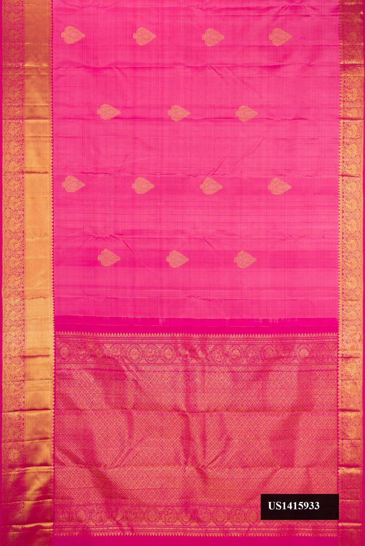 Pink Dual Tone Kanchipuram Silk Saree with Zari Butta on the body and Zari Border.  displayed on a mannequin