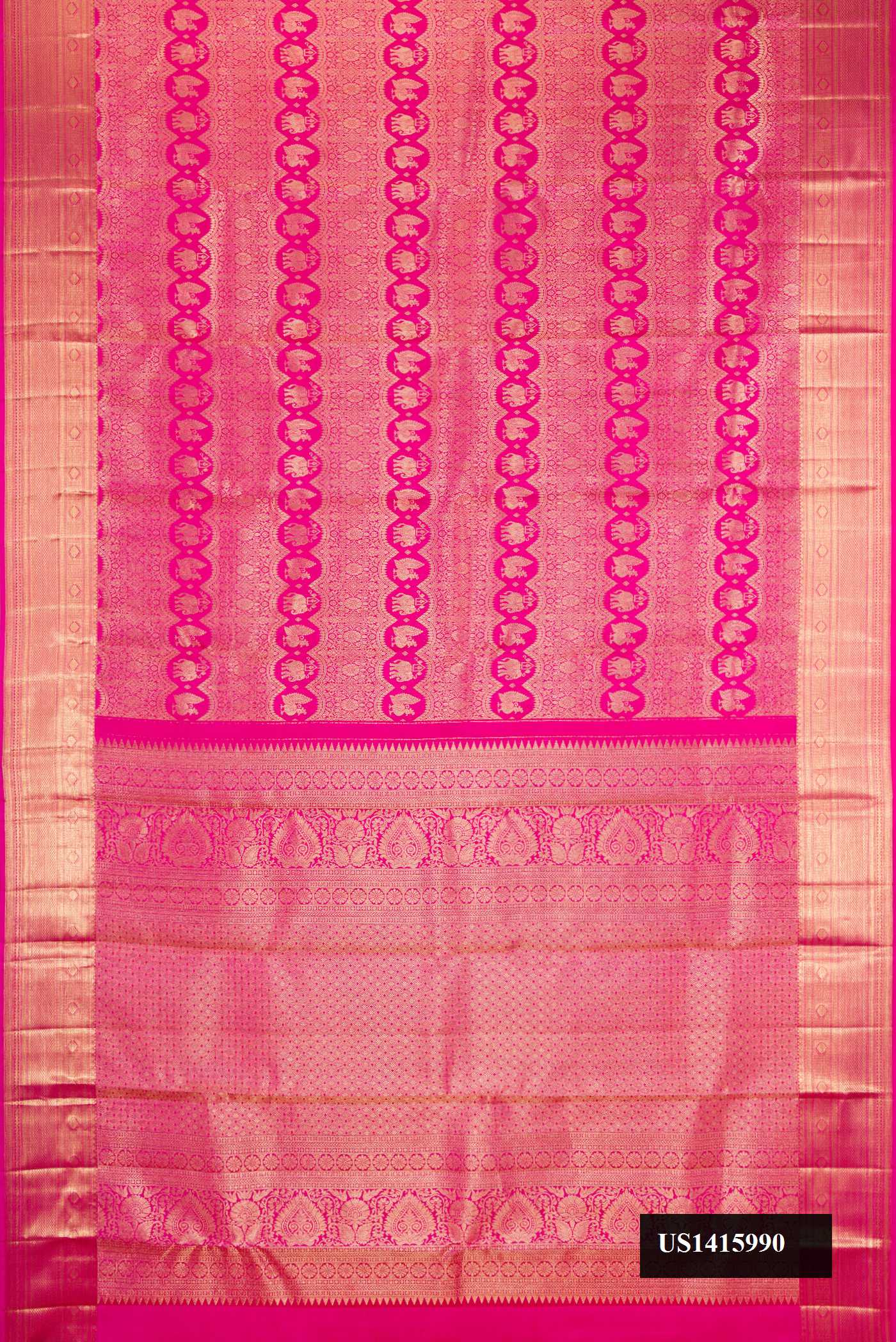 Pink Dual Tone Kanchipuram Silk Saree with Zari Brocade on the body and Zari Border.  displayed on a mannequin