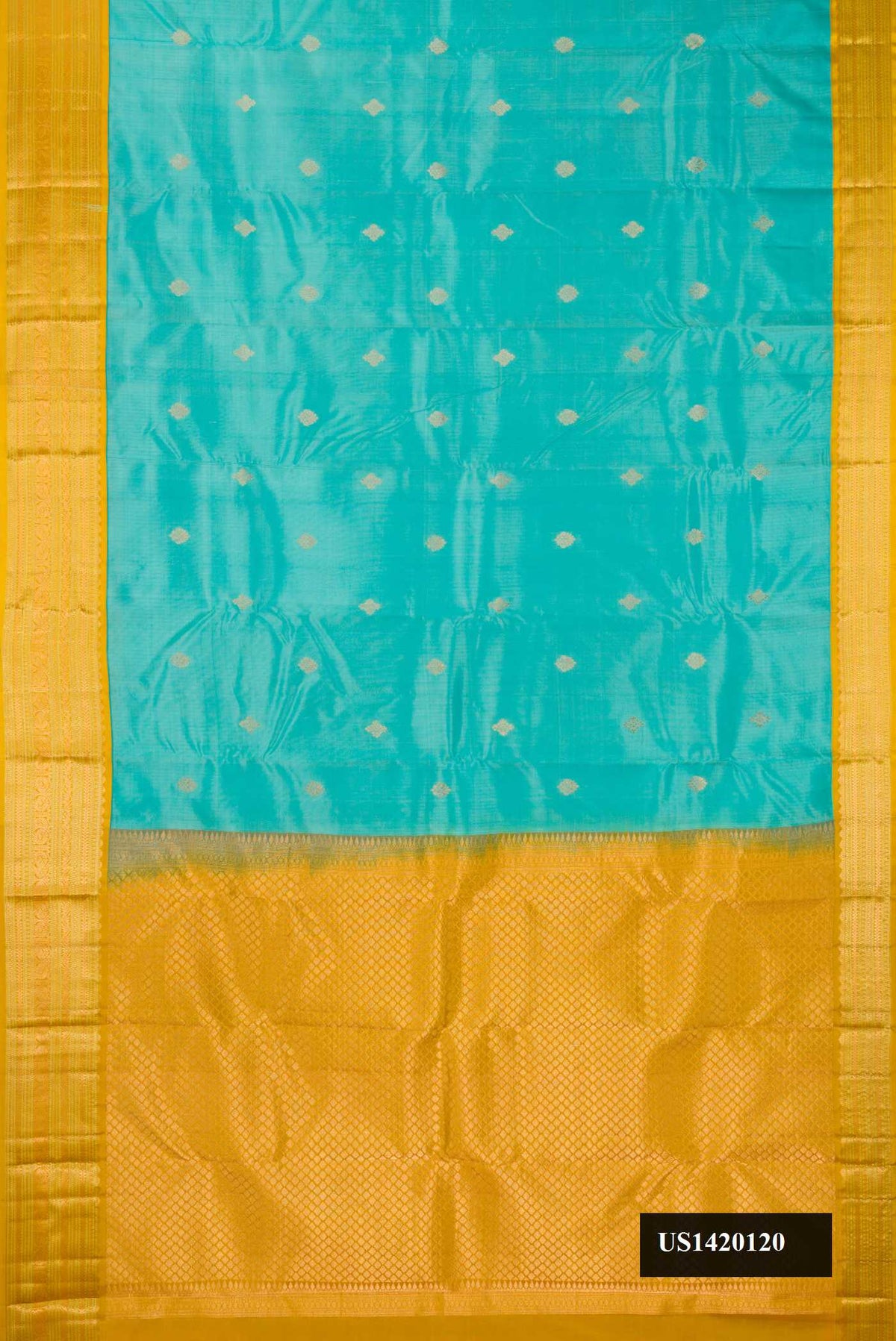 Blue Dual Tone Kanchipuram Silk Saree with Zari Butta on the body and Zari Border.  displayed on a mannequin
