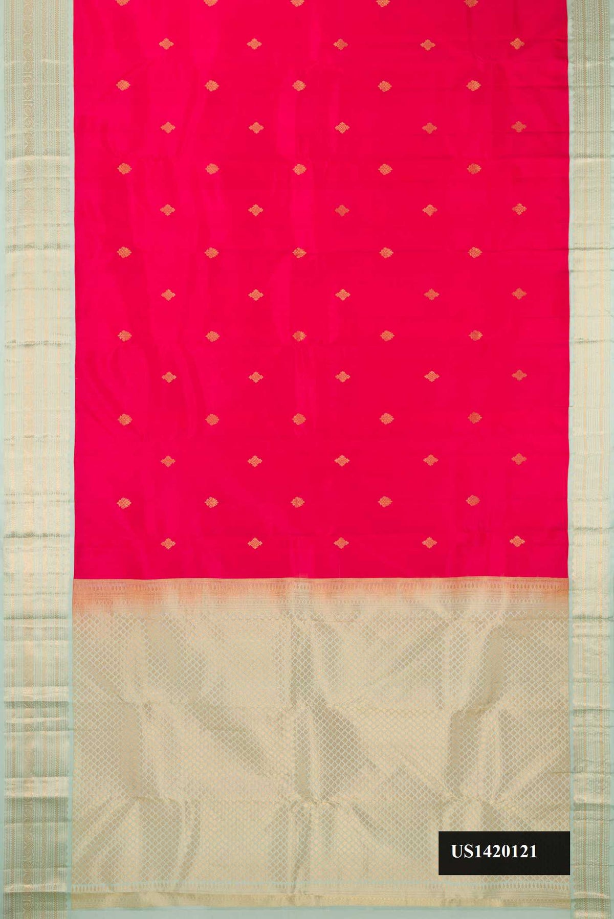 Dark Pink Dual Tone Kanchipuram Silk Saree with Zari Butta on the body and Zari Border.  displayed on a mannequin