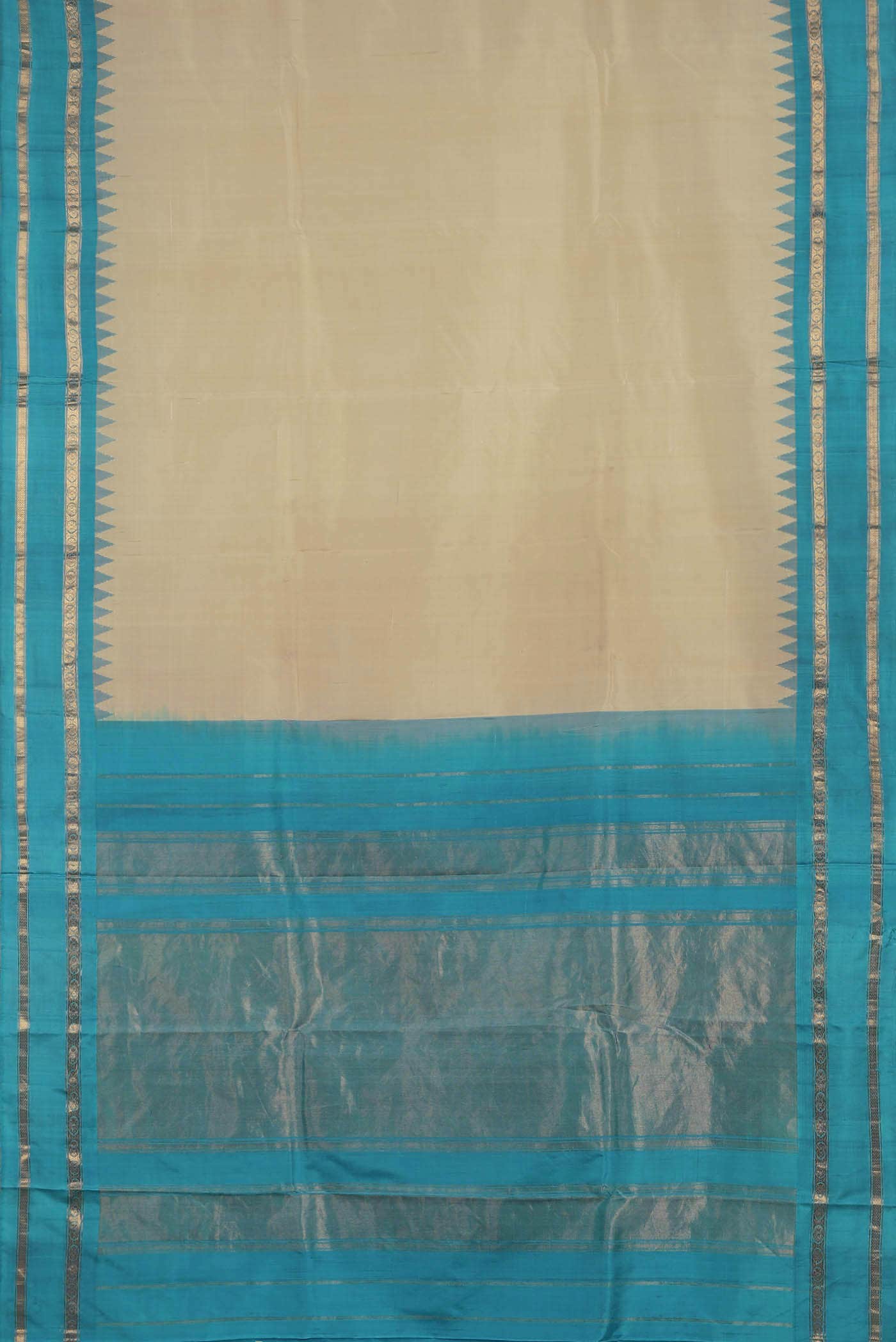 Cream Gadwal Silk Cotton Saree