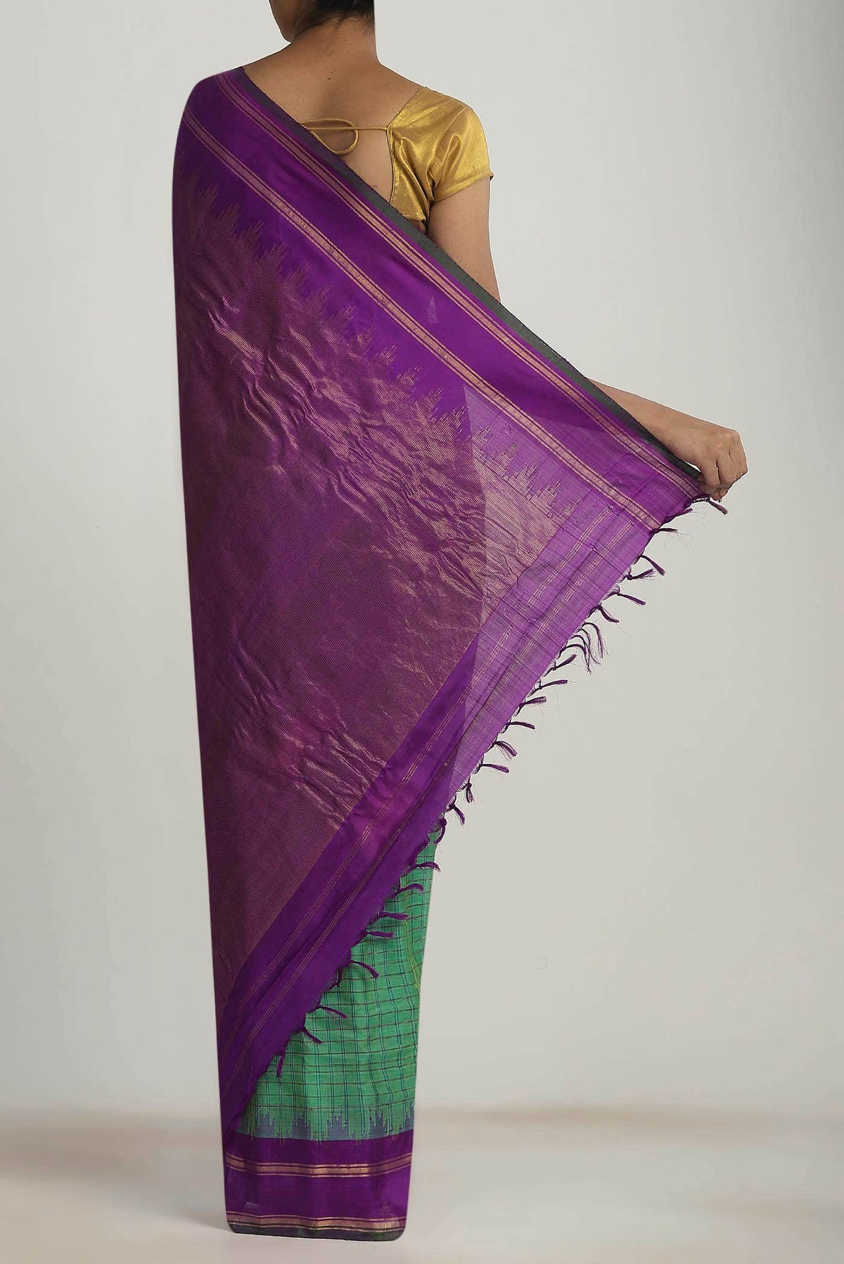 Green Gadwal Silk Cotton Saree