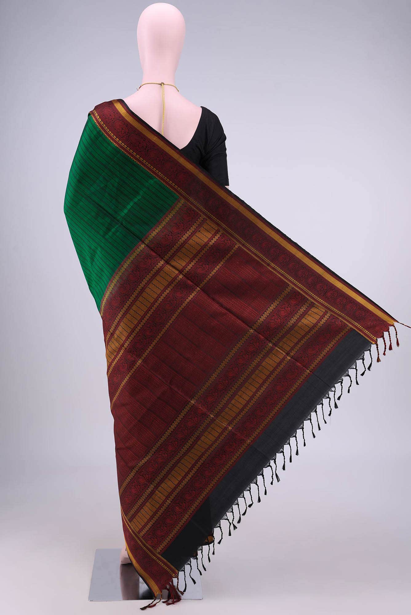 Bottle Green Kanchipuram Saree