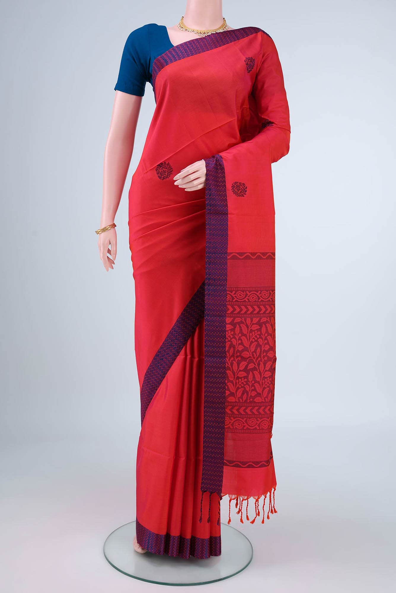 Red Kanchipuram Saree