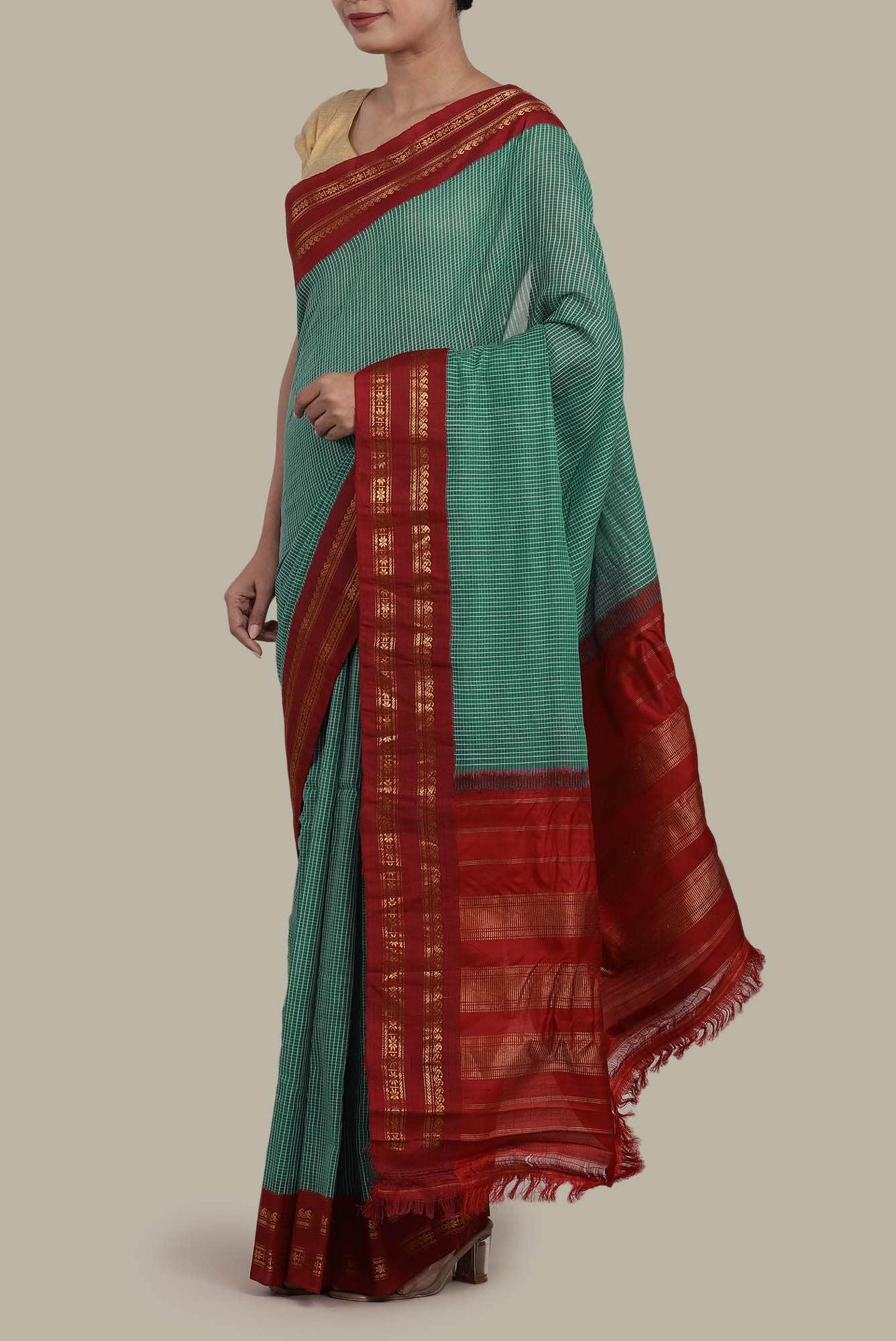 Green Gadwal Silk Cotton Saree