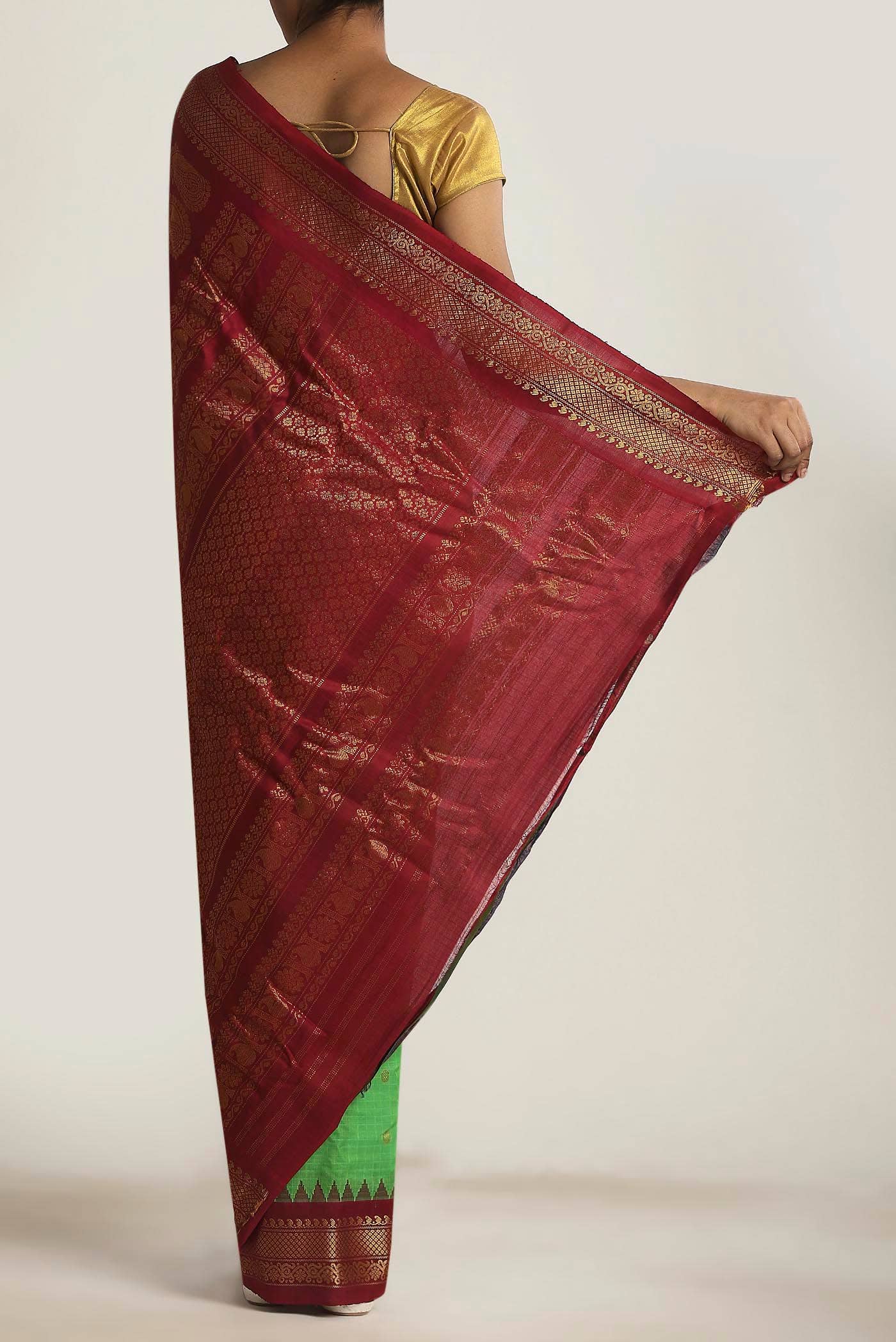 Green Gadwal Silk Cotton Saree