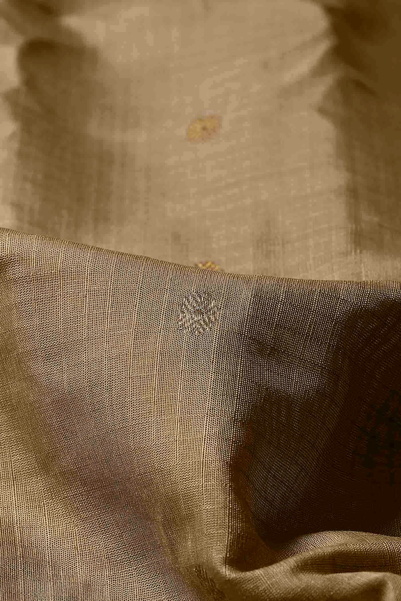 Beige Gadwal Silk Cotton Saree