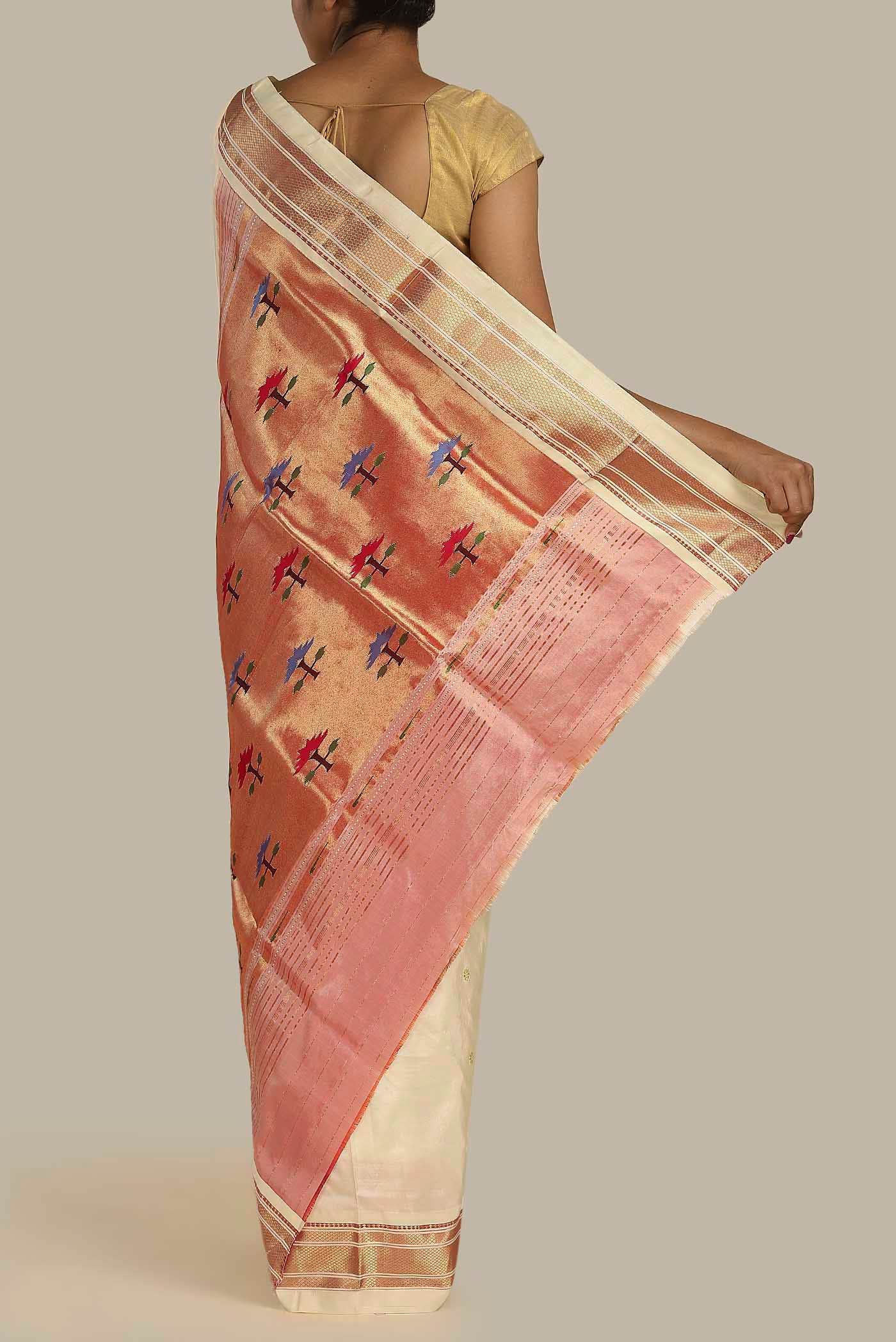 Off White Maheshwari Silk Saree