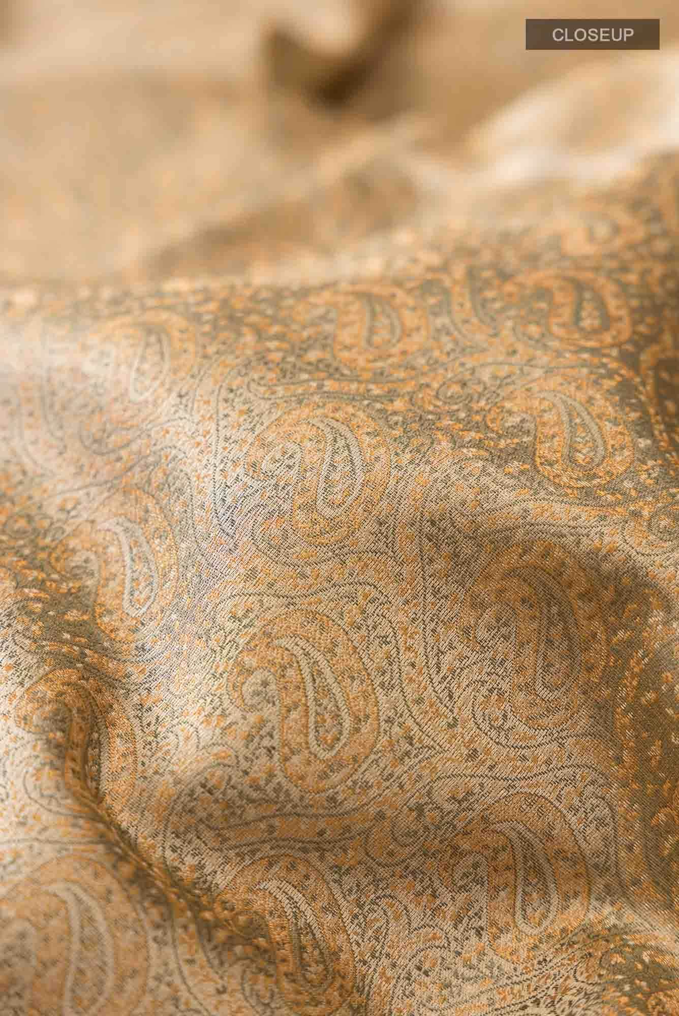 Golden Banarasi Tanchoi Silk Saree