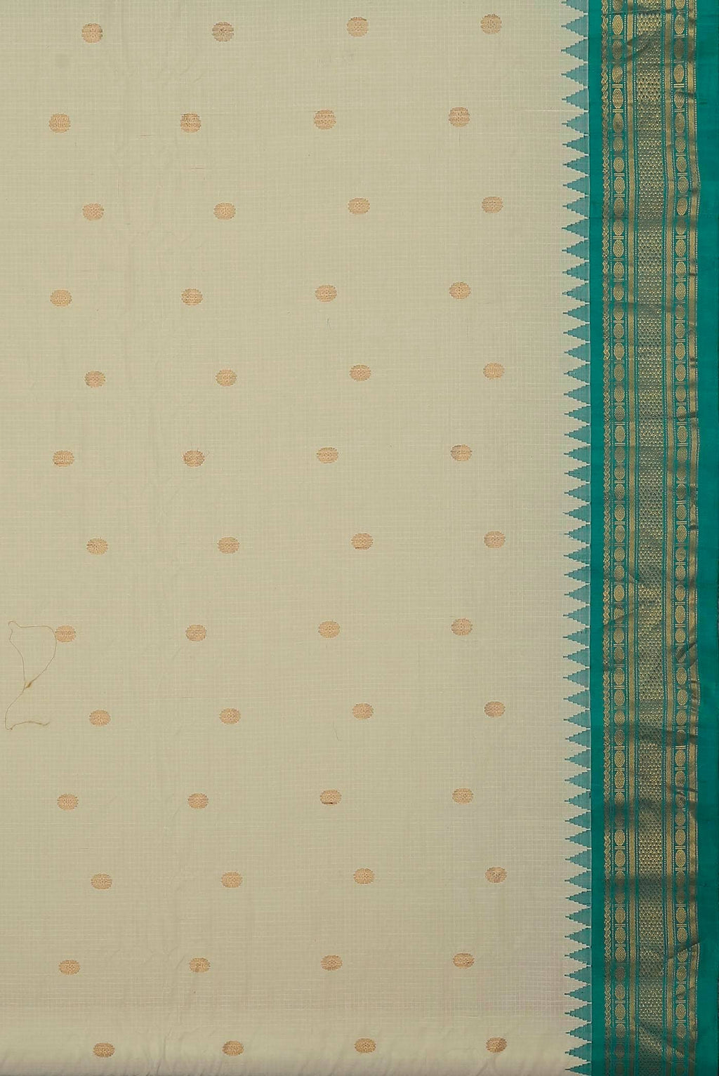 Off White Gadwal Silk Cotton Saree