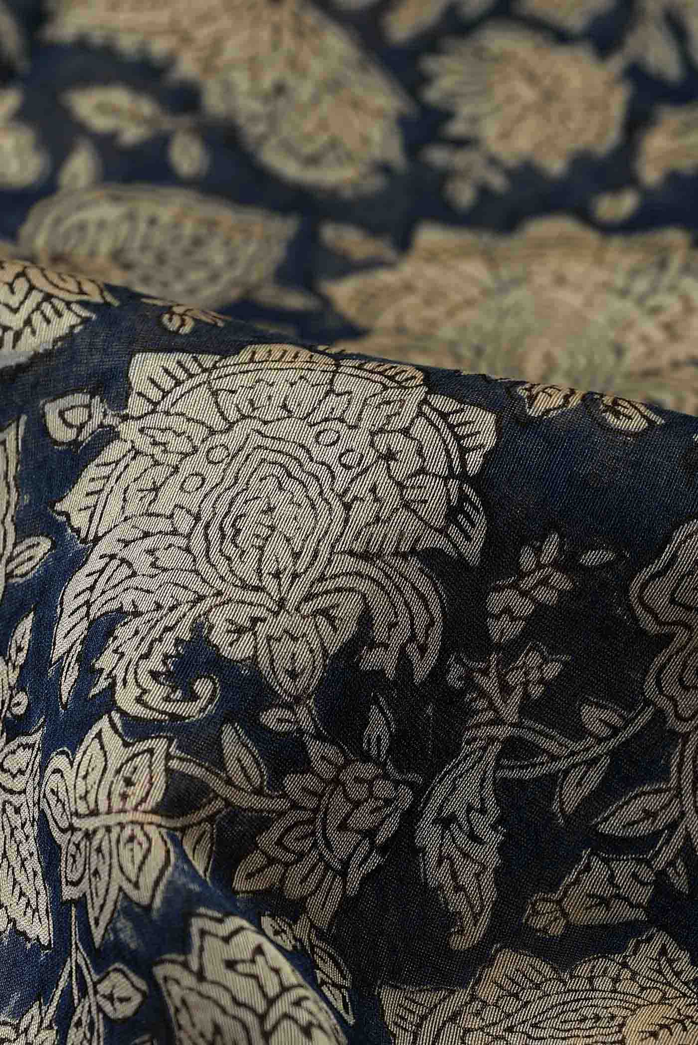 Navy Blue Maheshwari Silk Cotton Saree