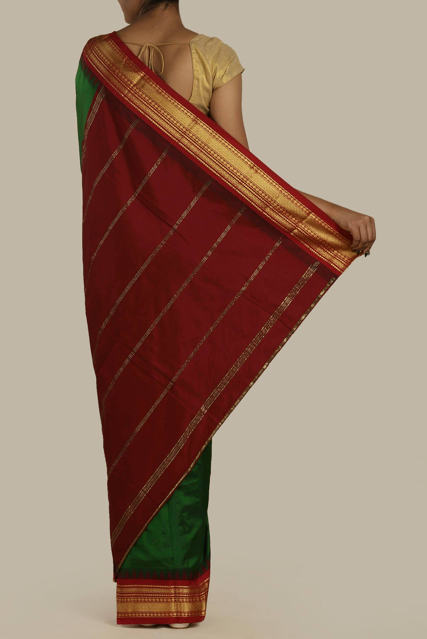 Green Dual Tone Bangalore Silk Saree