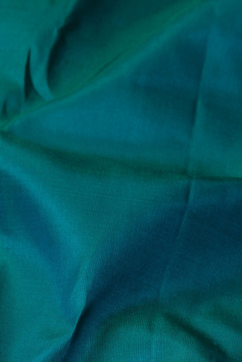 Green Dual Tone Kanchipuram Silk Saree