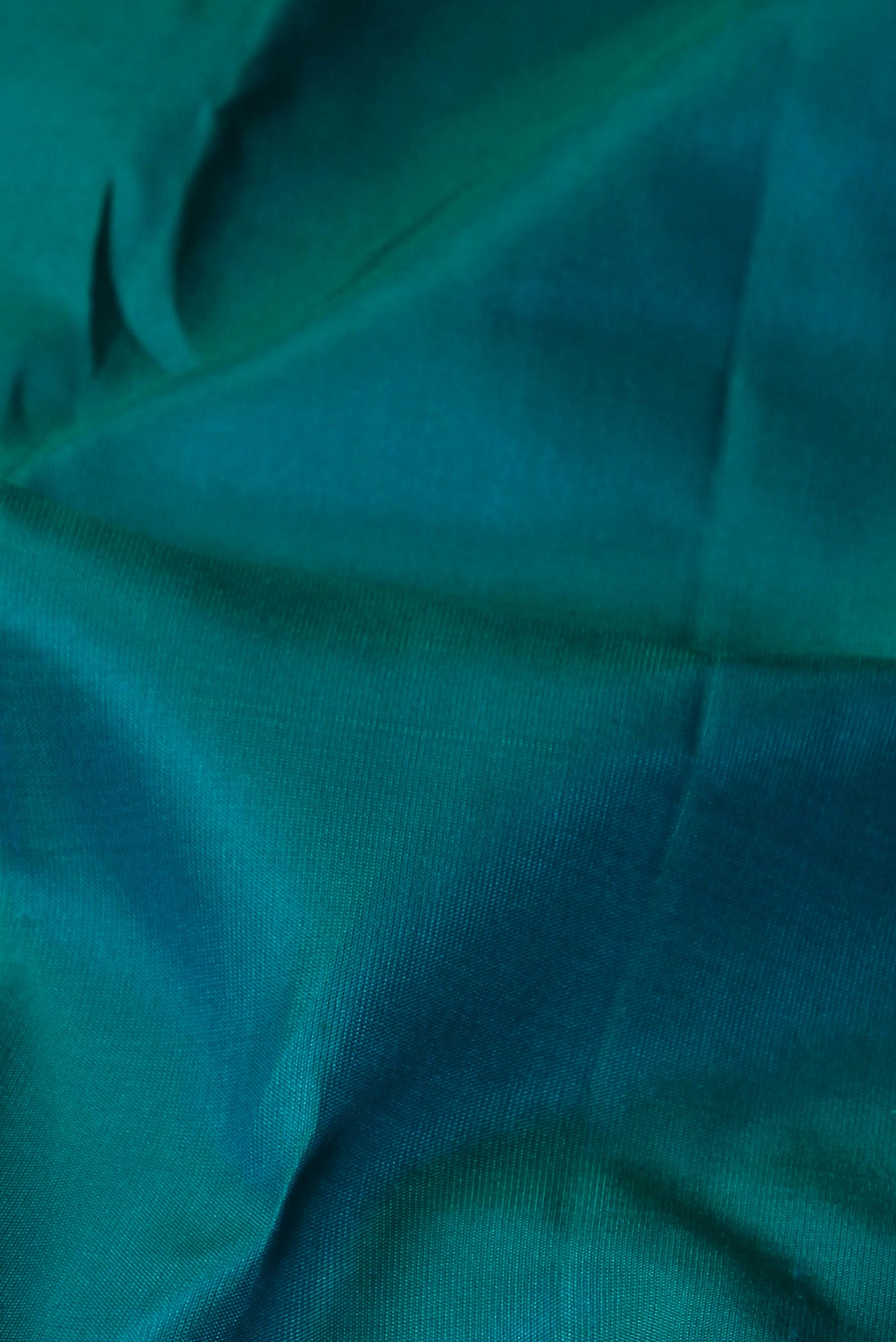 Green Dual Tone Kanchipuram Silk Saree