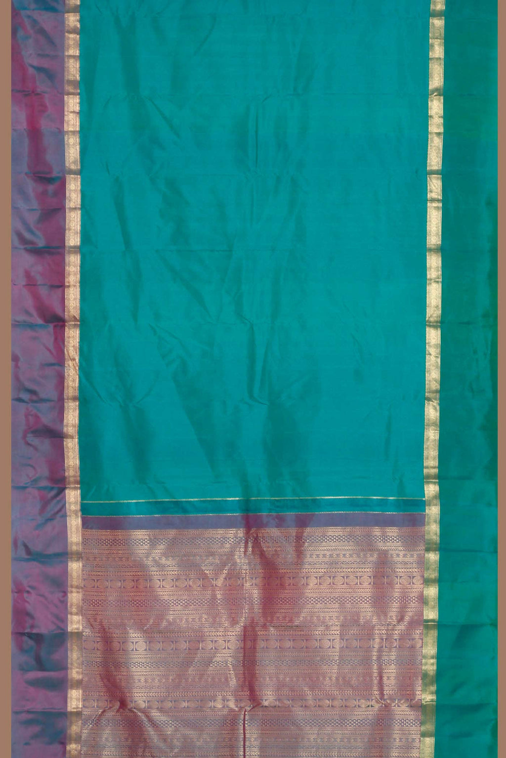 Green Dual Tone Kanchipuram Silk Saree