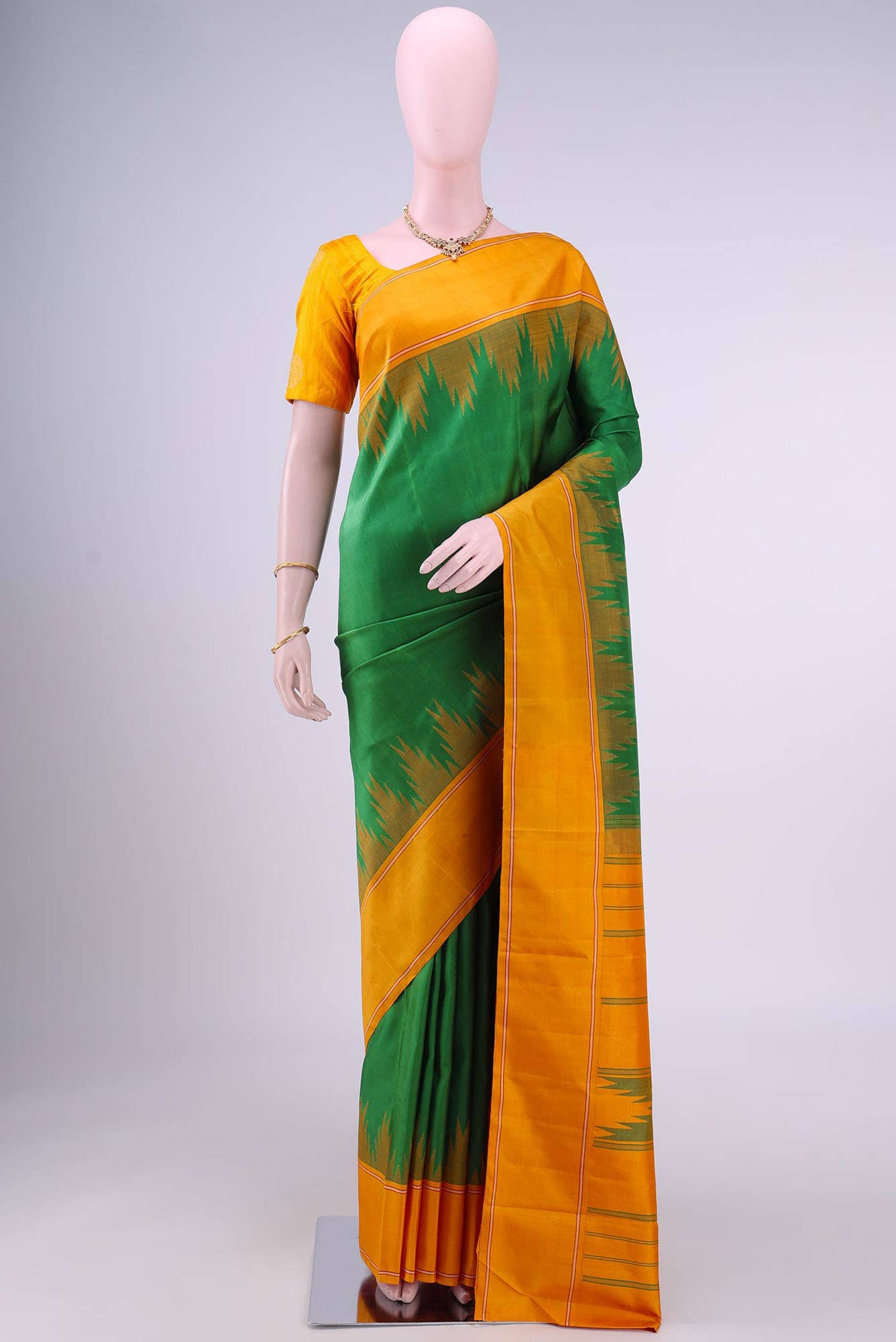 Green Dual Tone Kanchipuram Saree