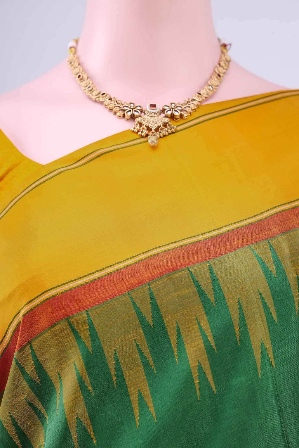 Green Dual Tone Kanchipuram Saree