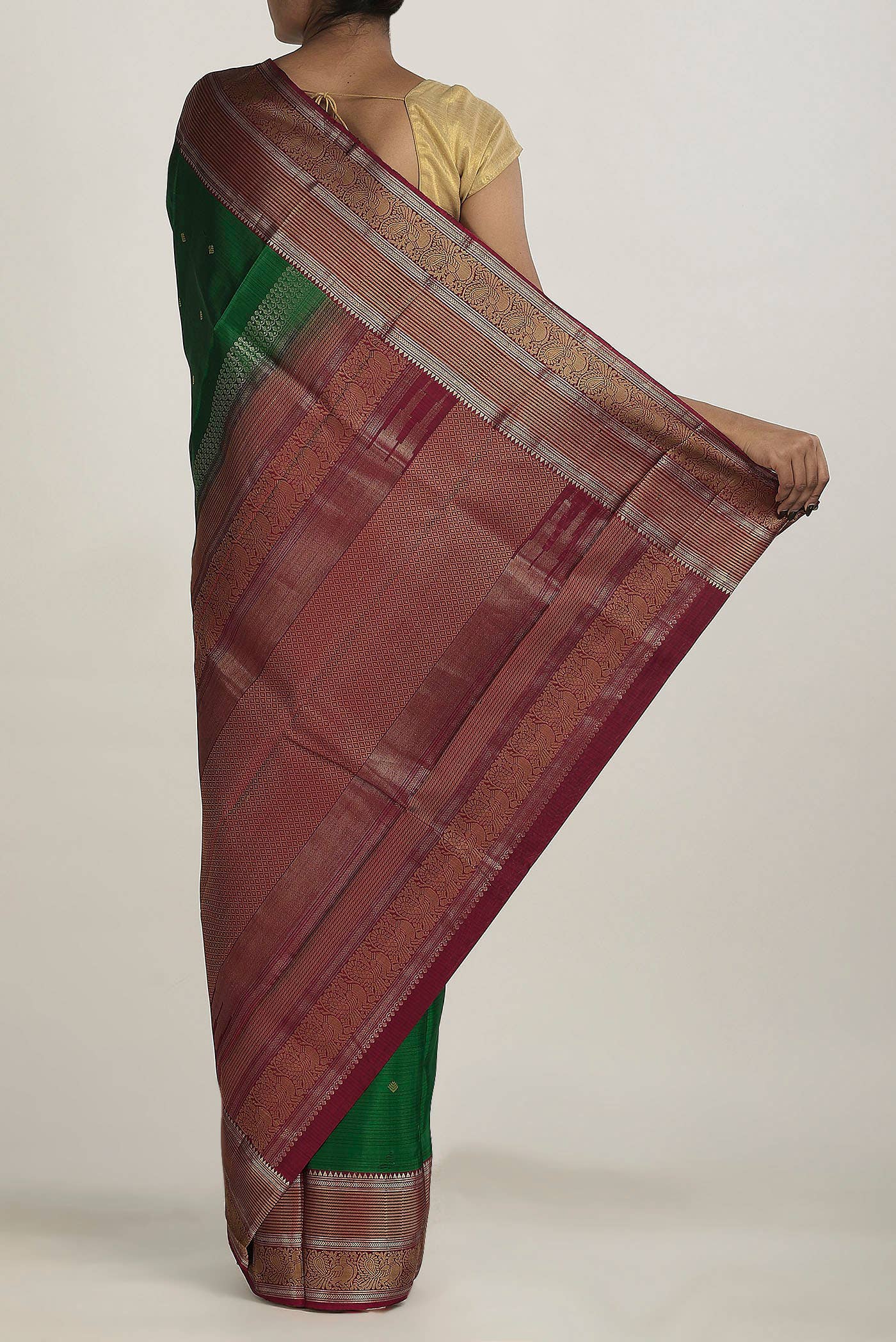 Green Kanchipuram Silk Saree