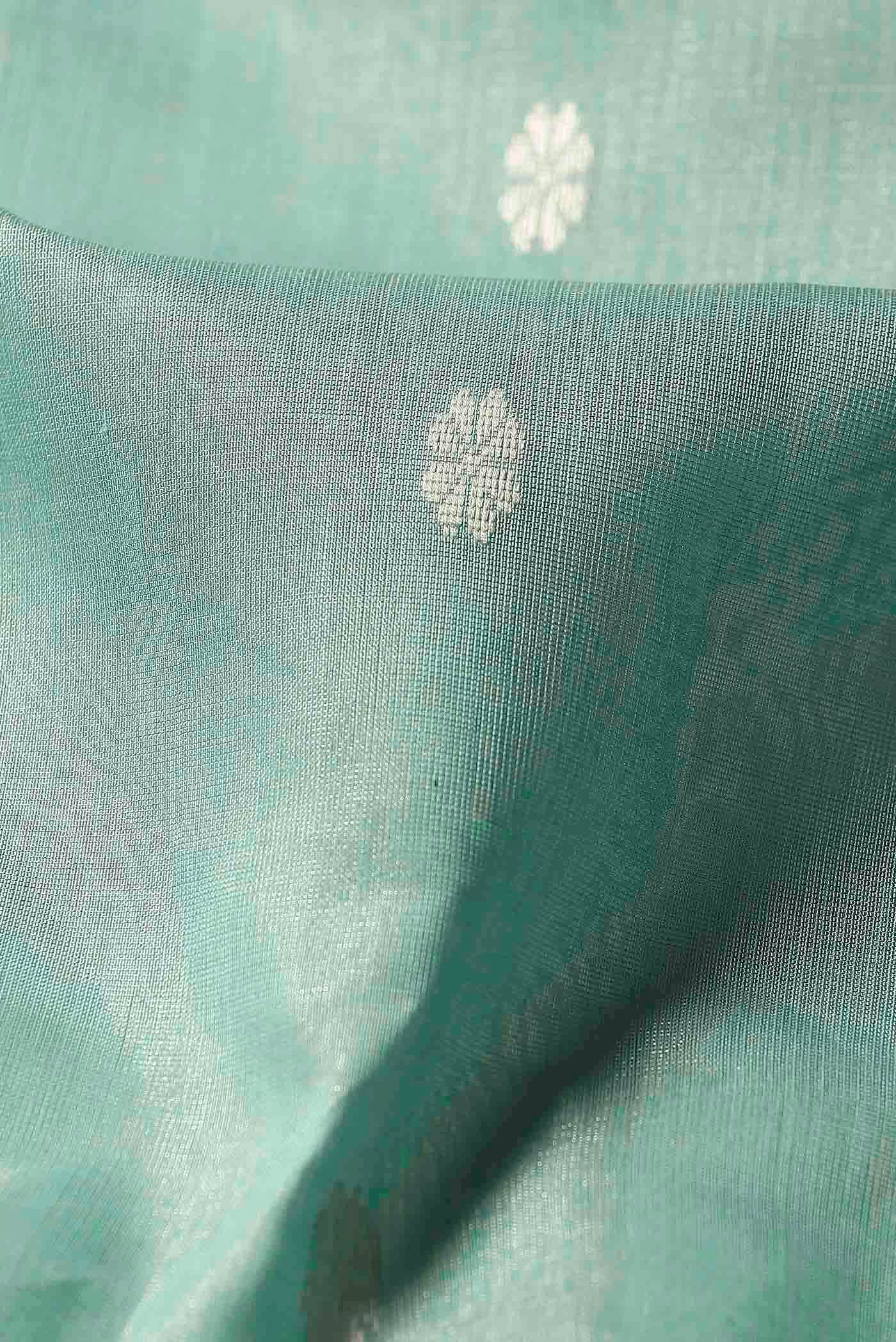 Light Blue Maheshwari Silk Cotton Saree