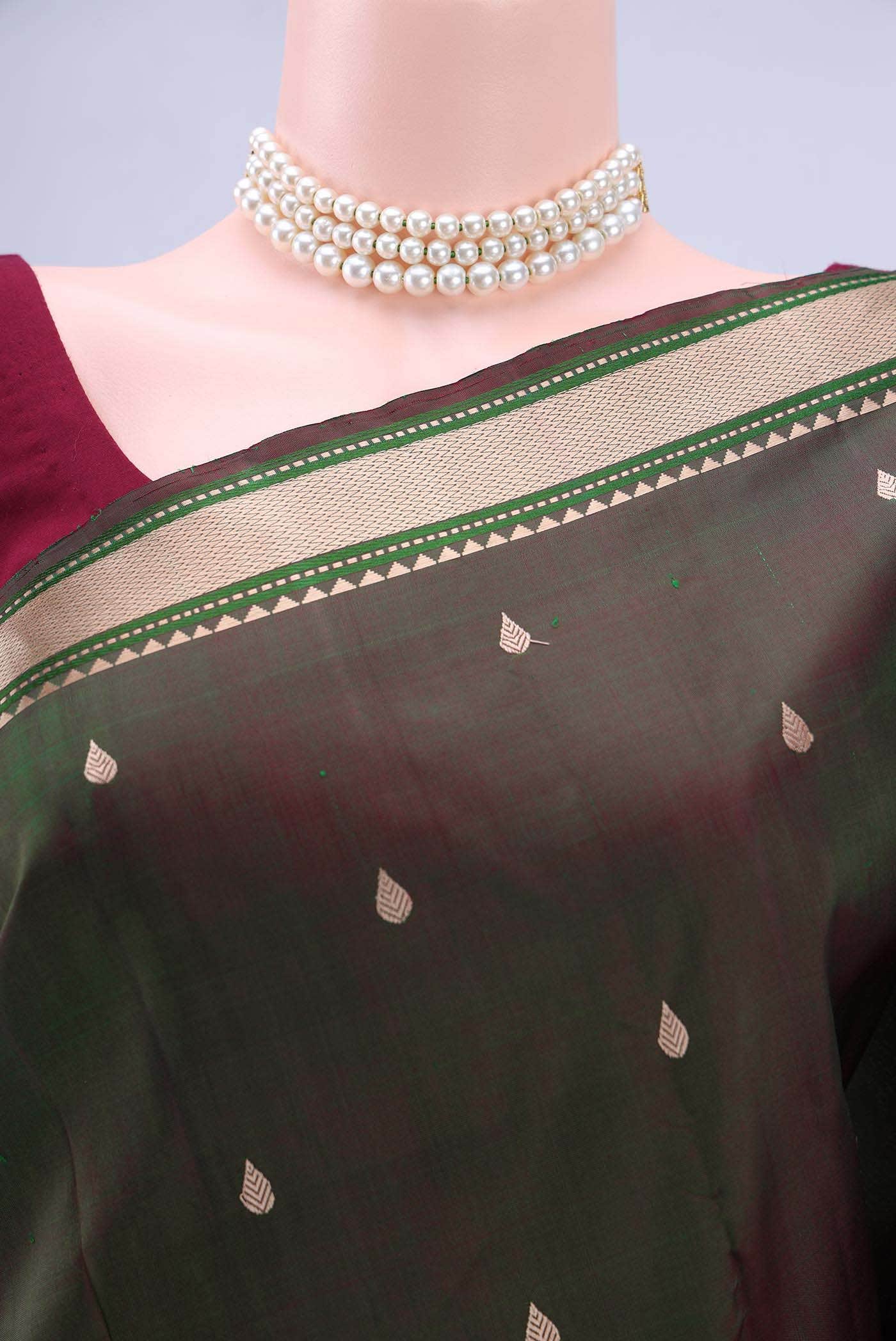 Green Dual Tone Kanchipuram Silk Saree
