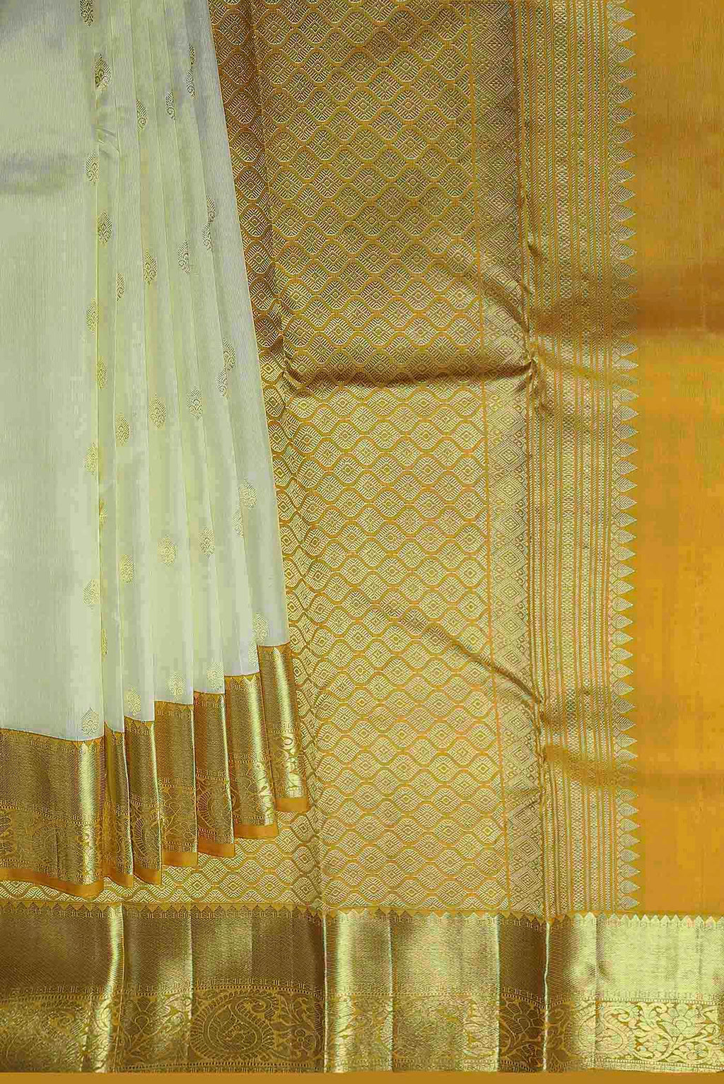 Cream Kanchipuram Silk Saree