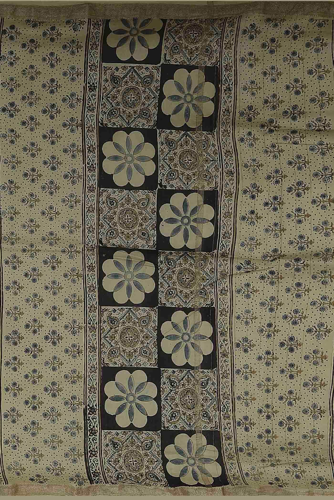 Beige Maheshwari Silk Cotton Saree