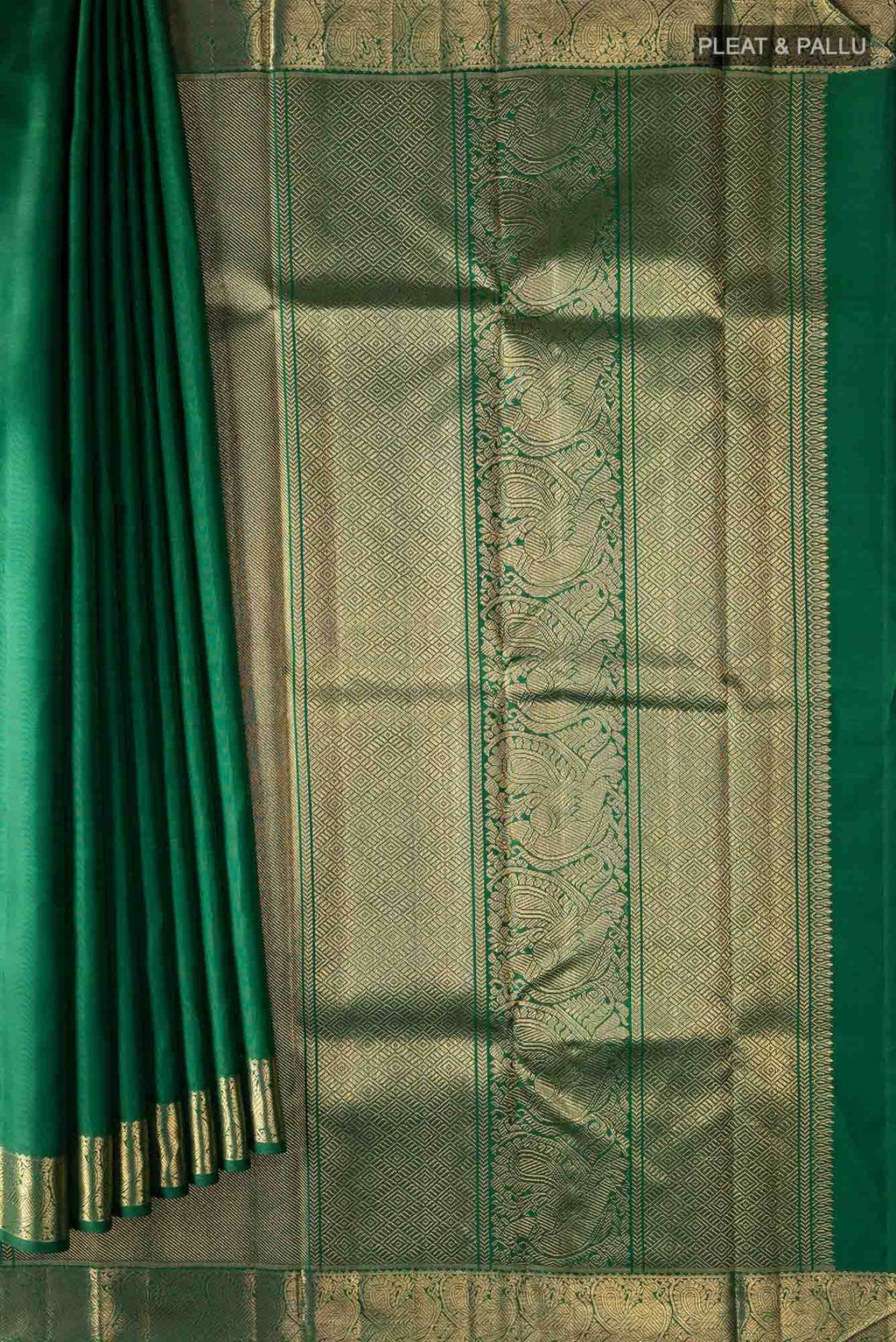 Pure Silk Pure Zari Bottle Green Dual Tone Kanchipuram Saree