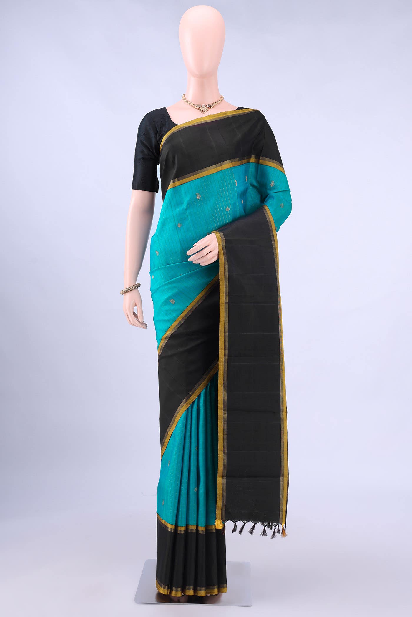Pure Silk Pure Zari no Dual Tone Kanchipuram Saree
