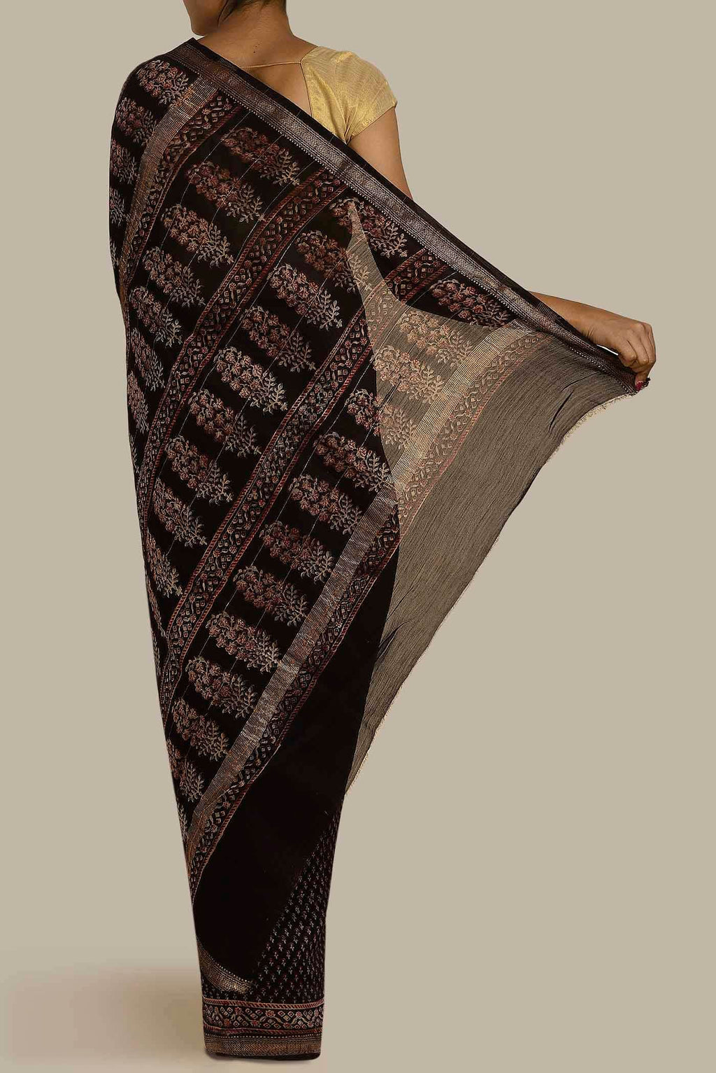 Black Maheshwari Silk Cotton Saree