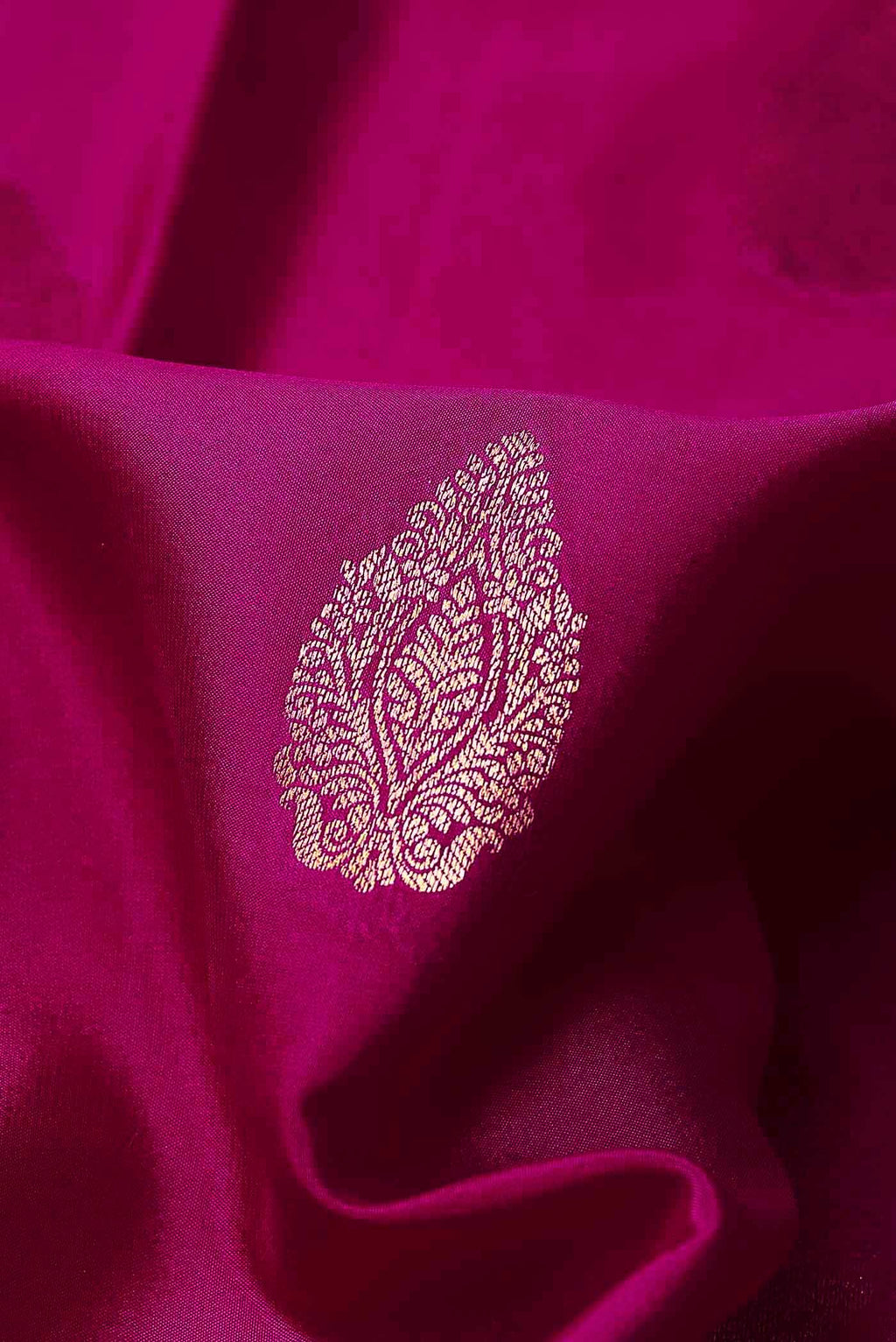 Magenta Mysore Crepe Saree